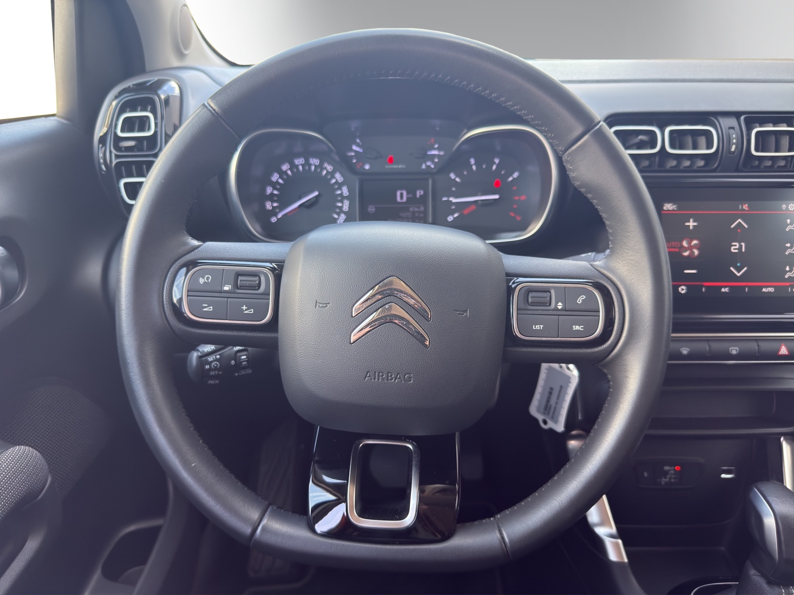 CITROEN C3 Aircross 1.2 SwissEAT6-image-12
