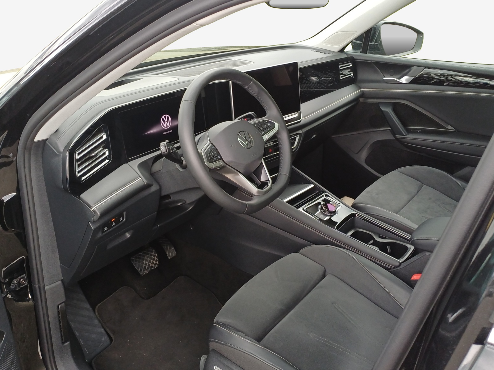 VW Tiguan 2.0 TSI DSG Elegance 4Motion-image-7