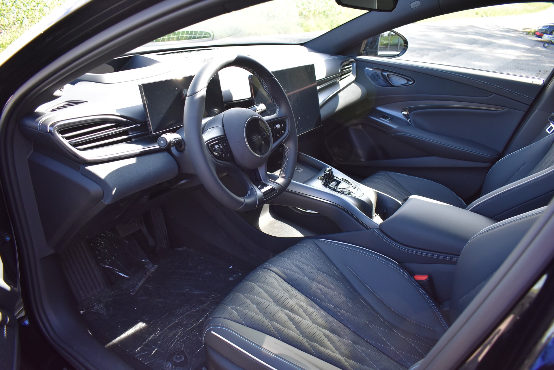 BYD Seal 82,2 kWh Excellence AWD-image-8