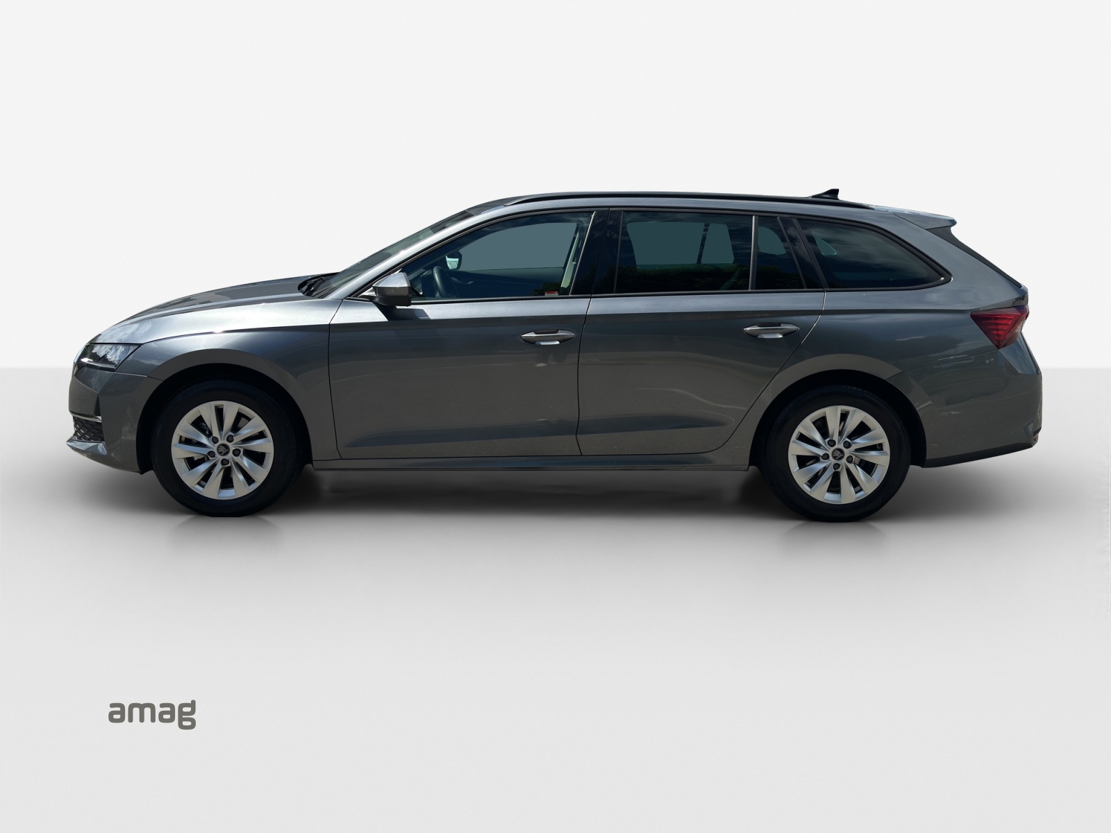 SKODA Octavia Combi 1.5 TSI mHEV DSG Dynamic-image-1