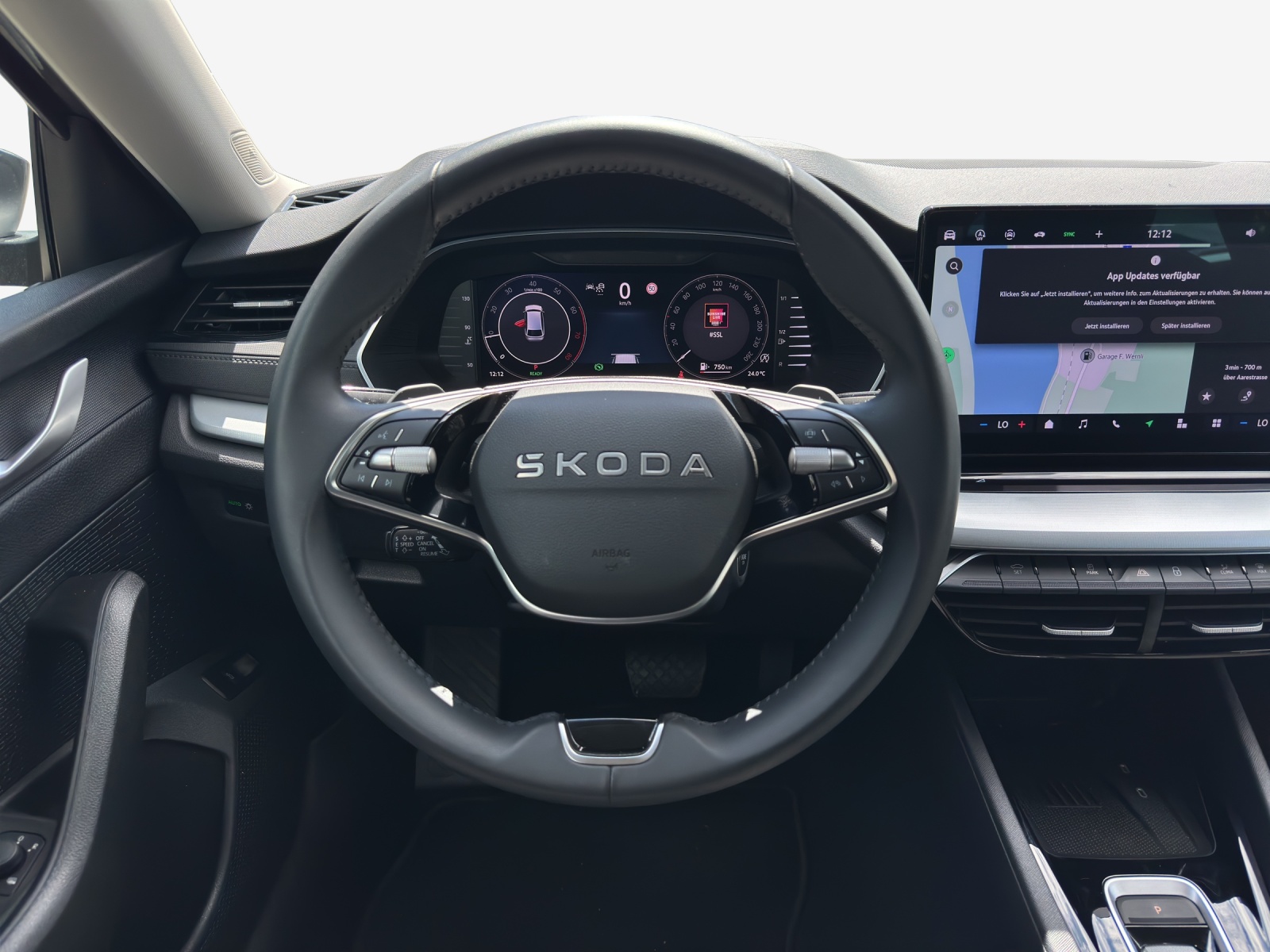 SKODA Octavia Combi 1.5 TSI mHEV DSG Dynamic-image-9