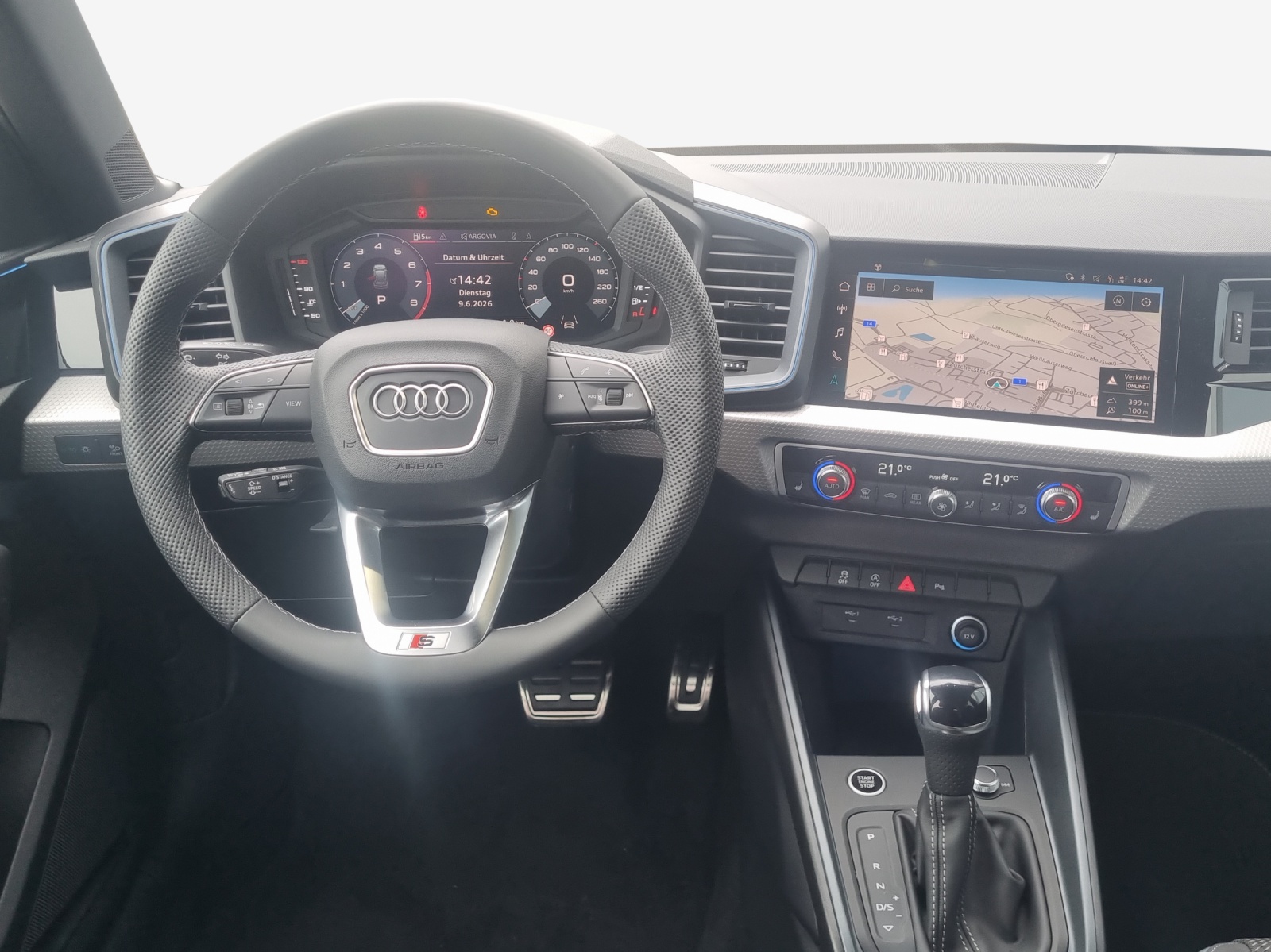AUDI A1 Sportback 30 TFSI S Line Attraction S-tronic-image-8