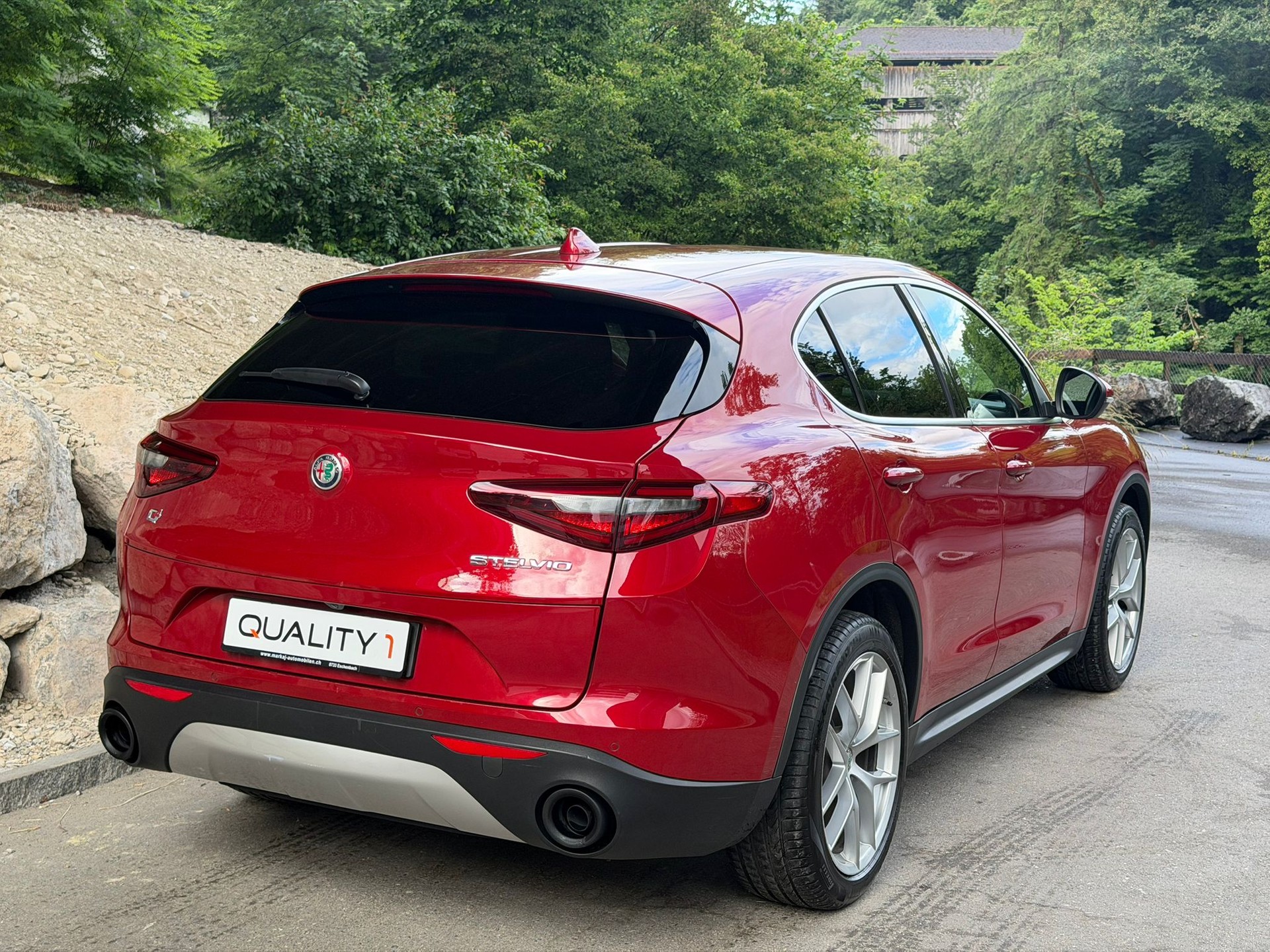 ALFA ROMEO Stelvio 2.0 First Edition Q4 Automatic-image-4