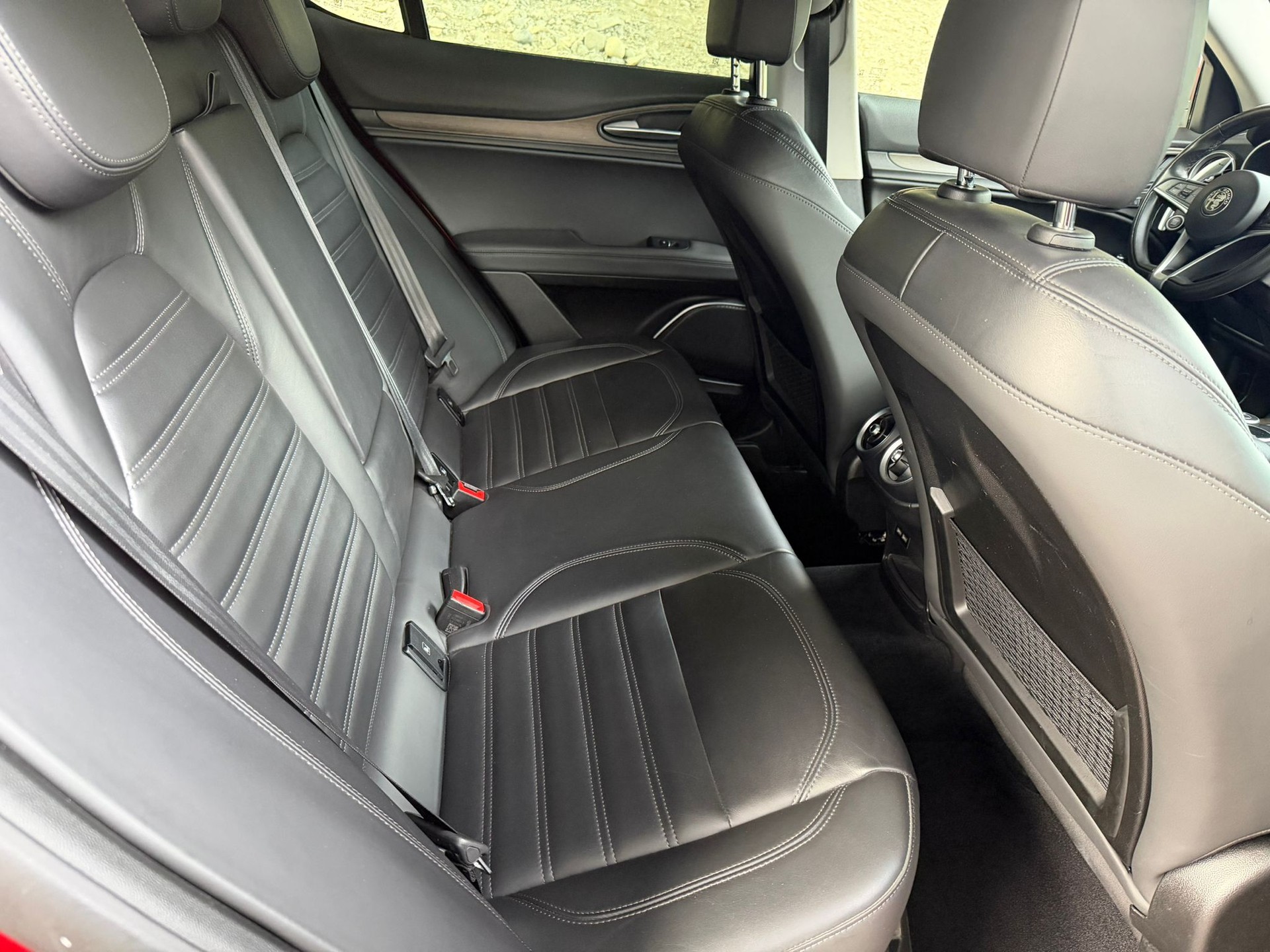 ALFA ROMEO Stelvio 2.0 First Edition Q4 Automatic-image-10