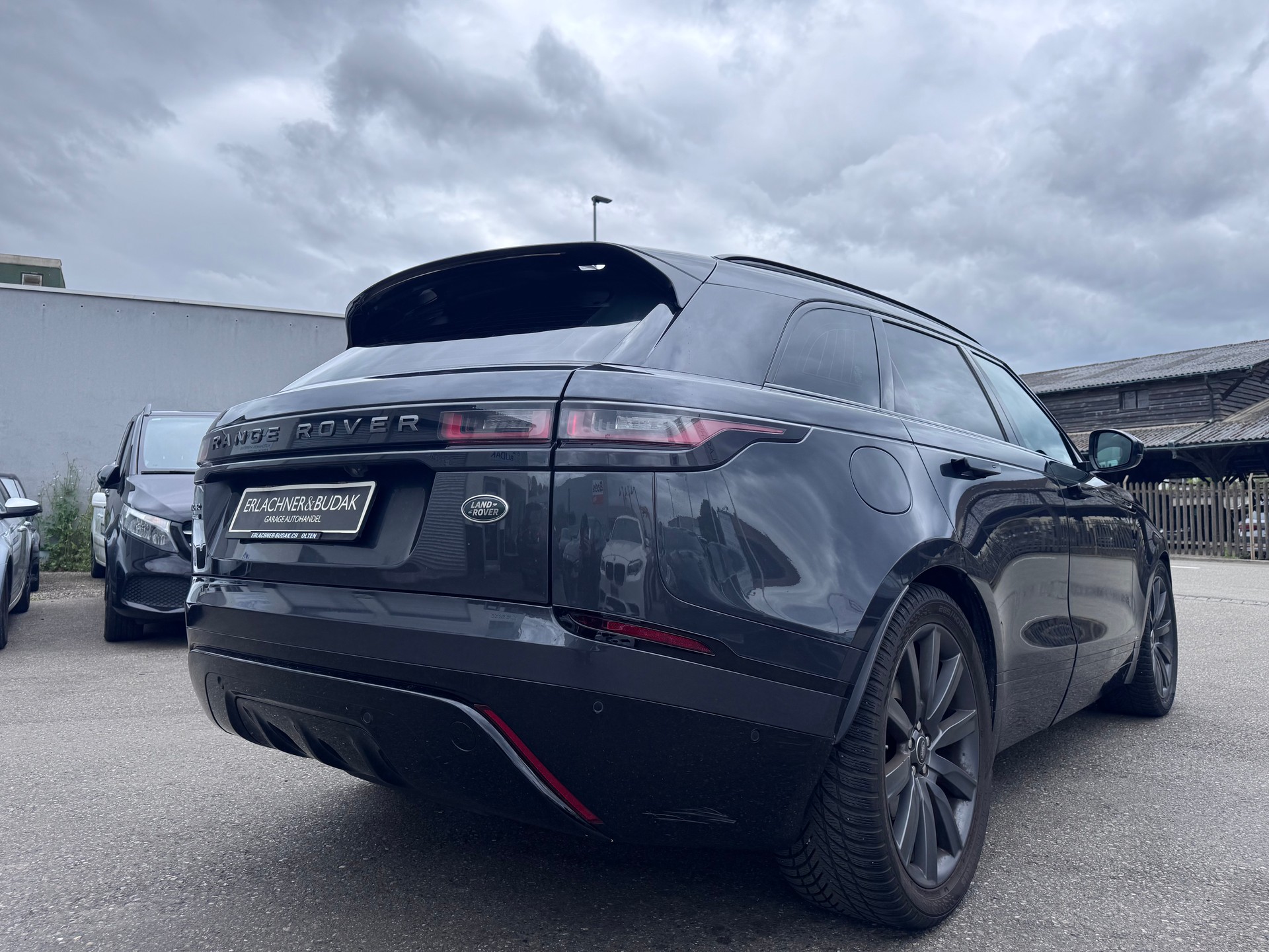 LAND ROVER Range Rover Velar D 240 Automatic-image-4