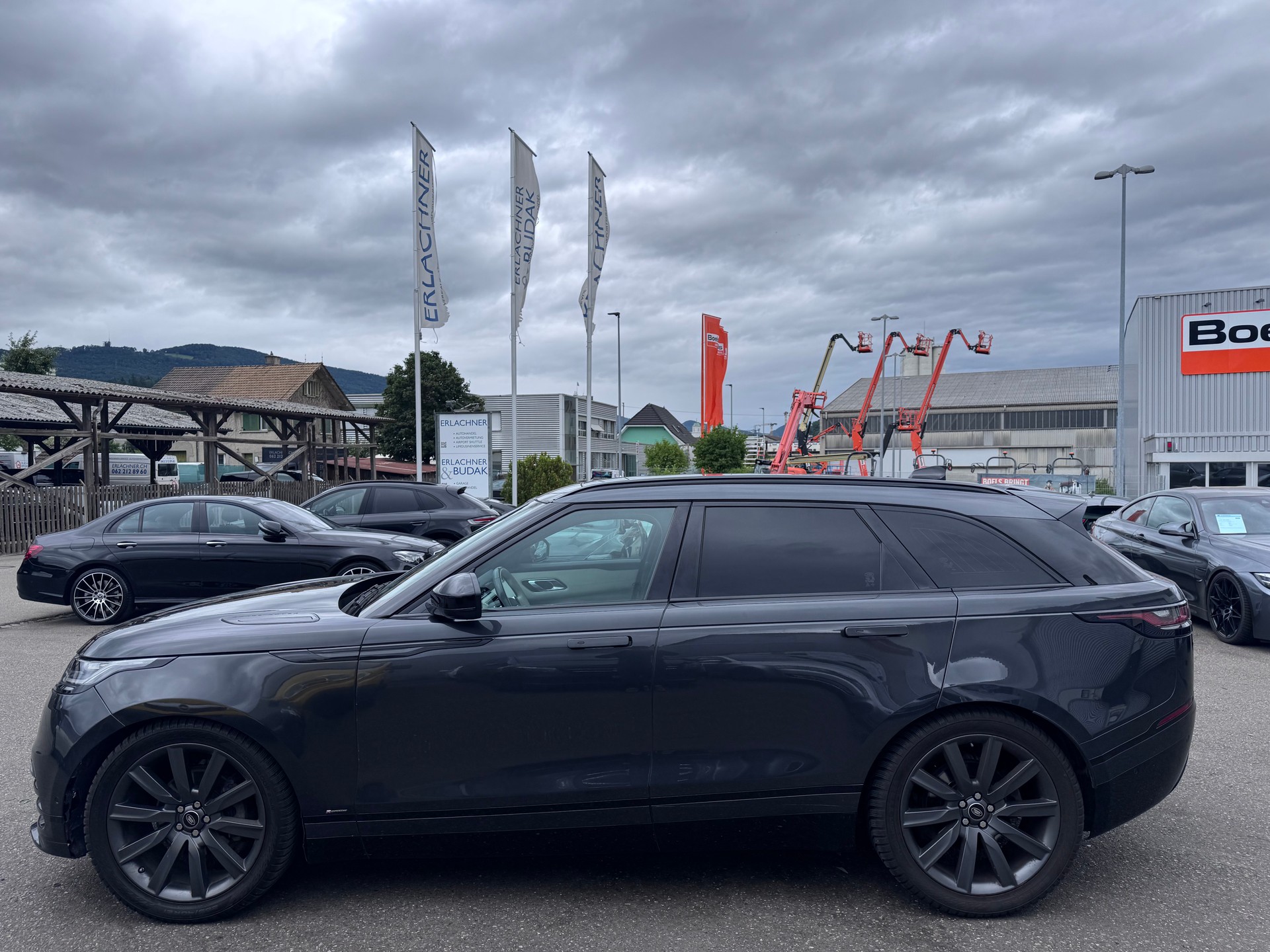 LAND ROVER Range Rover Velar D 240 Automatic-image-2