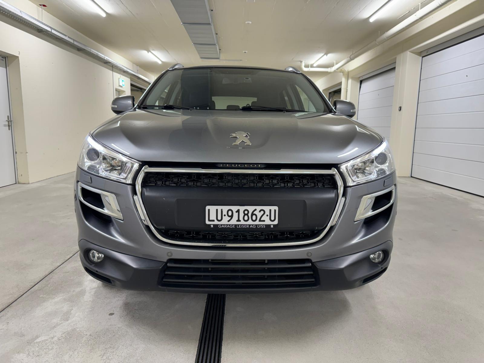 PEUGEOT 4008 1.8 HDi Allure 4WD-image-9