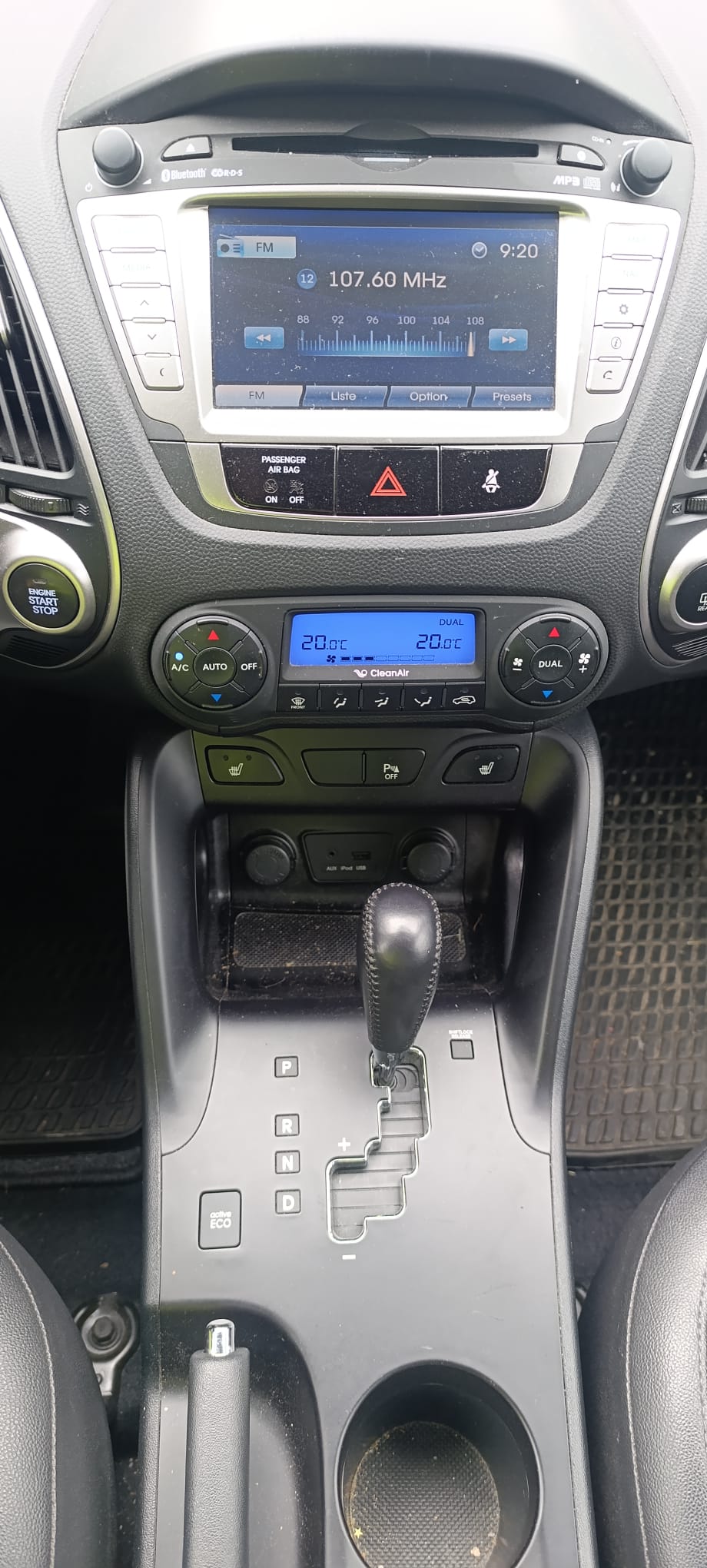 HYUNDAI iX 35 2.0 CRDi Style 4WD Automatic-image-7
