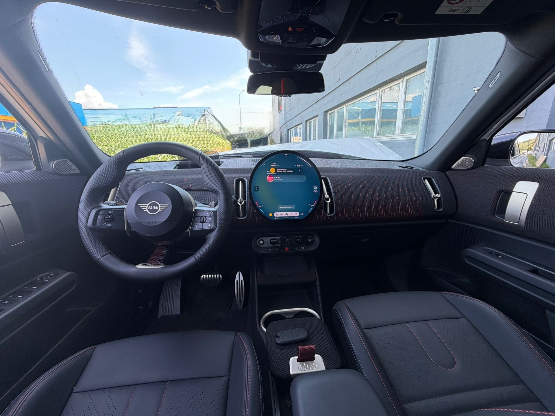 MINI U25 2.0i John Cooper Works ALL4-image-4