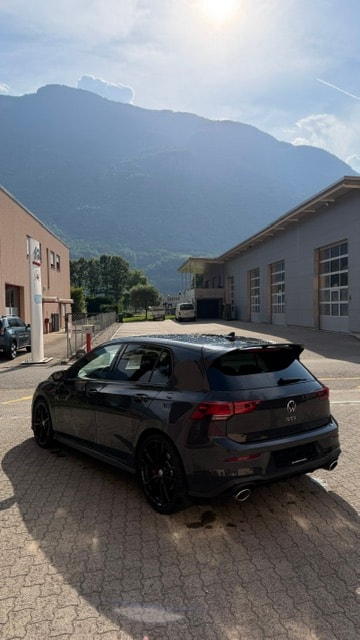 VW Golf 2.0 TSI GTI Clubsport DSG-image-6