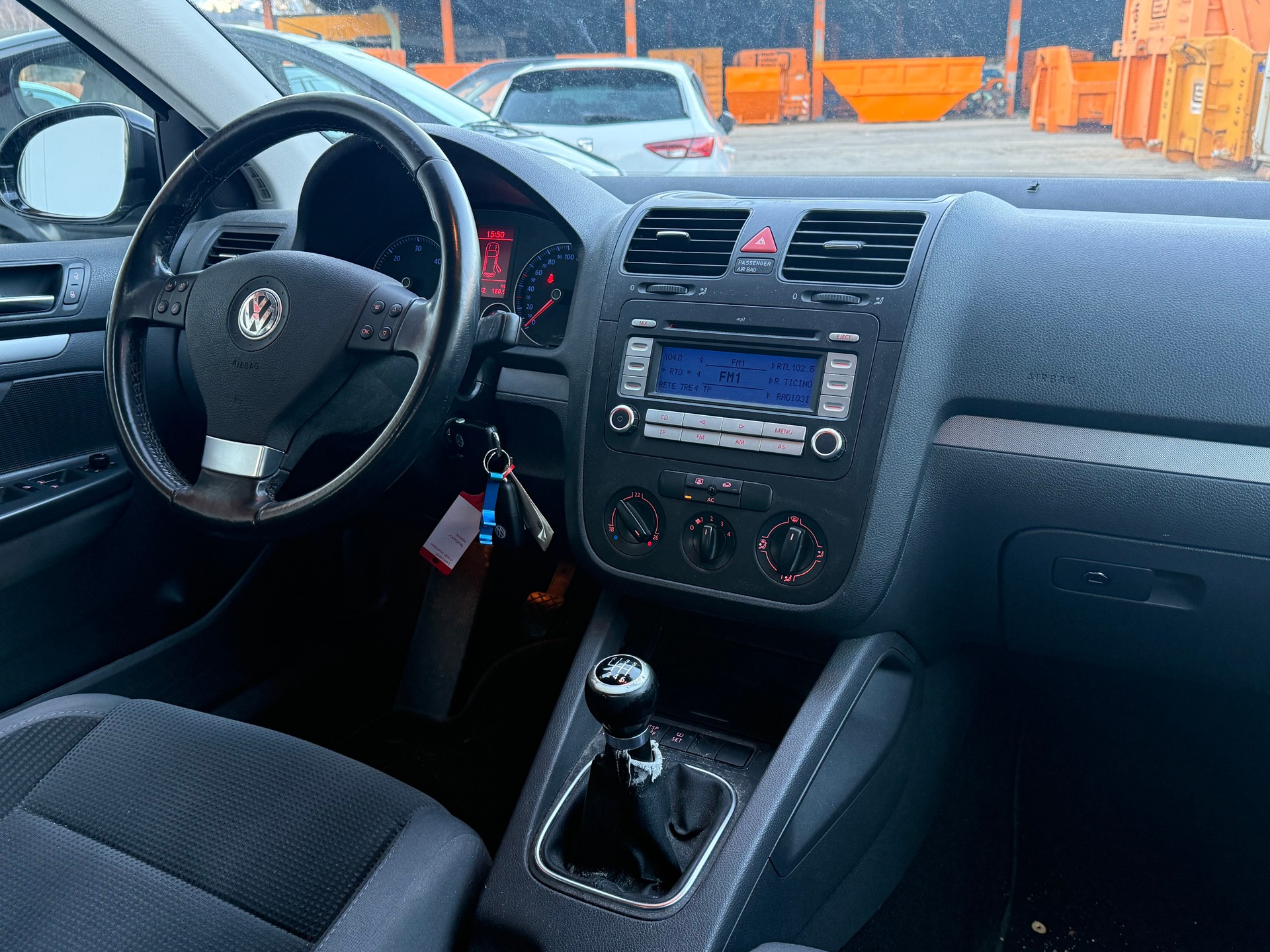 VW Golf Variant 1.9 TDI Trendline 4Motion-image-10
