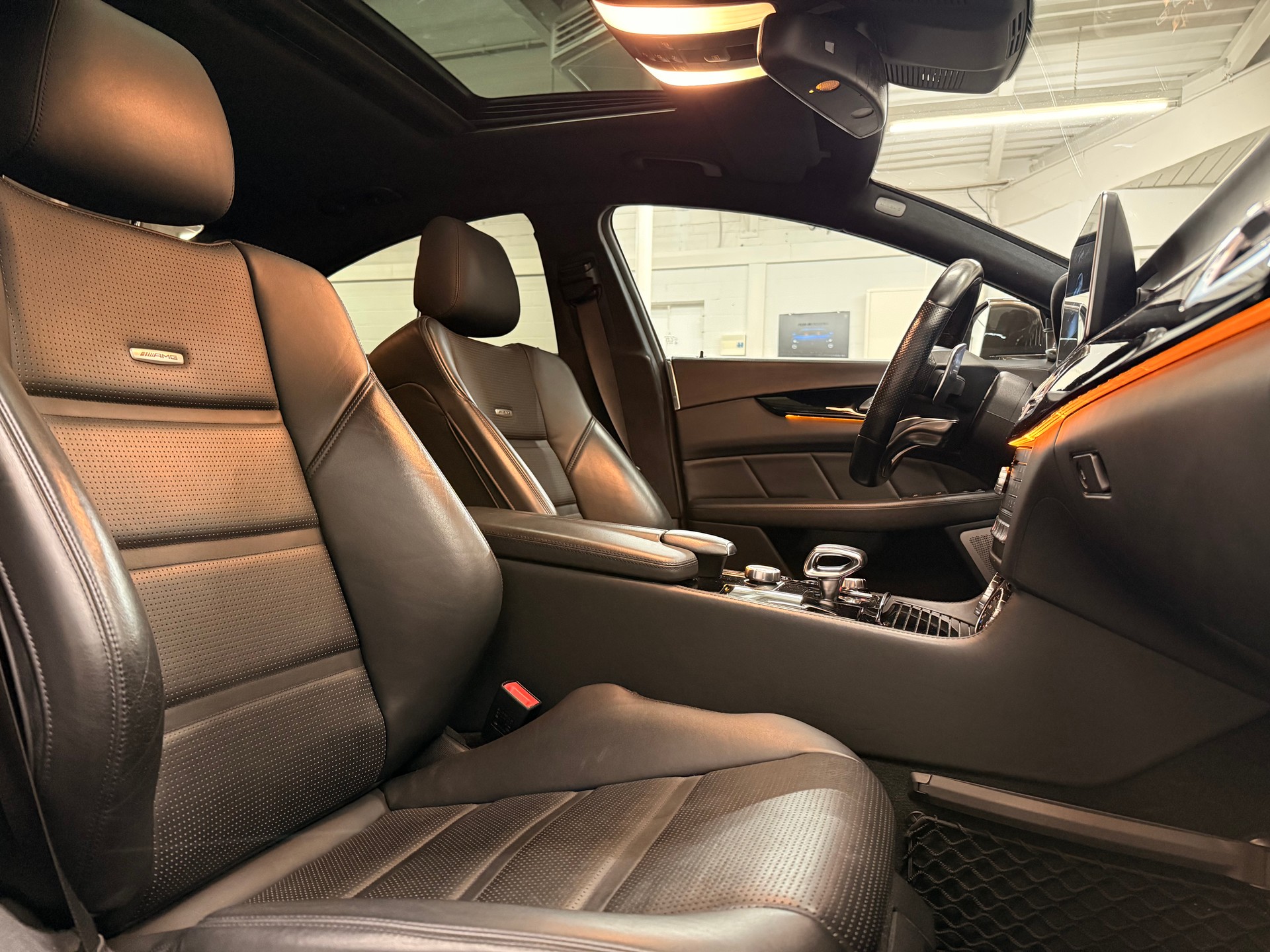 MERCEDES-BENZ CLS 63 AMG Speedshift MCT-image-7