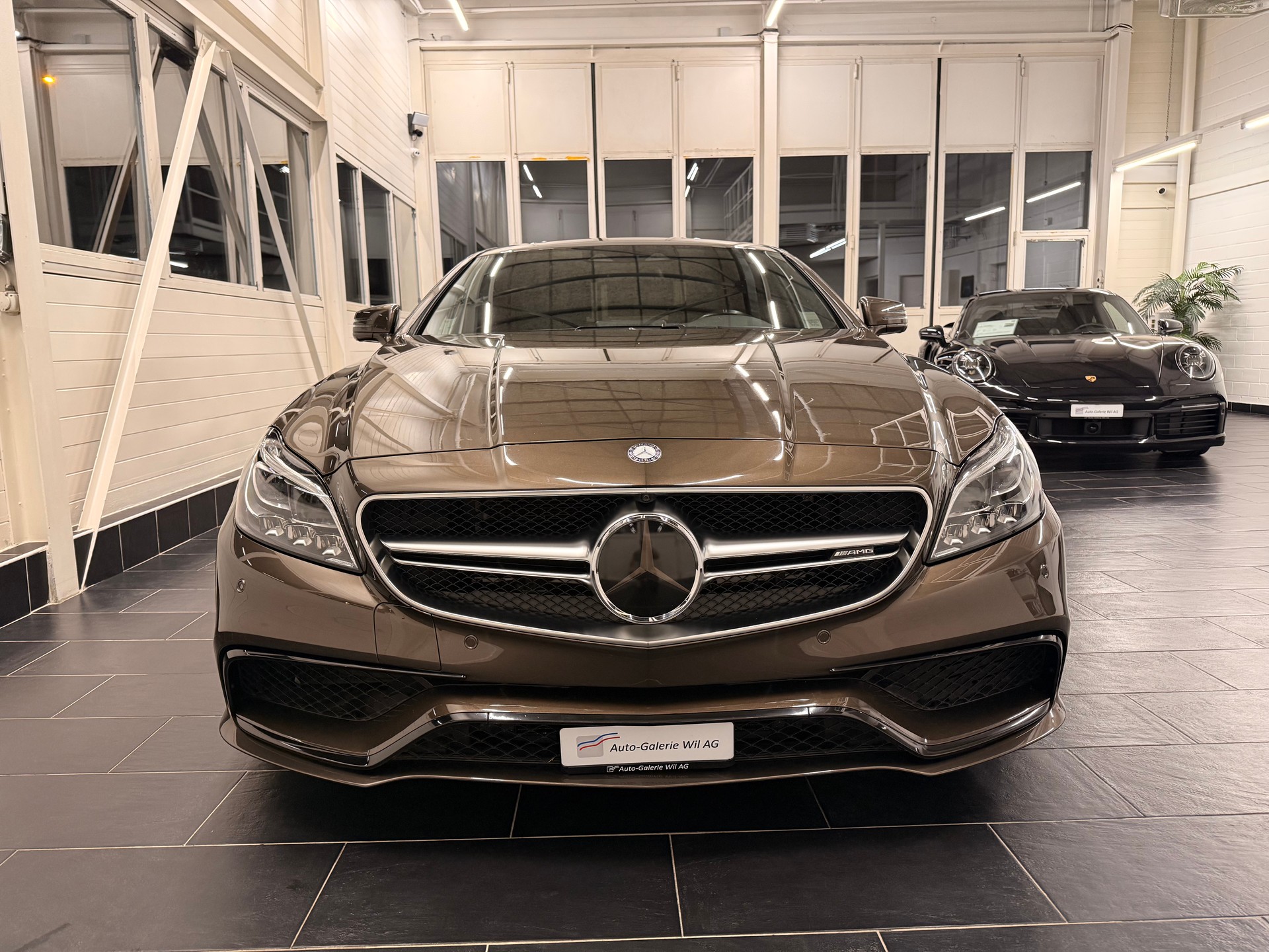 MERCEDES-BENZ CLS 63 AMG Speedshift MCT-image-1