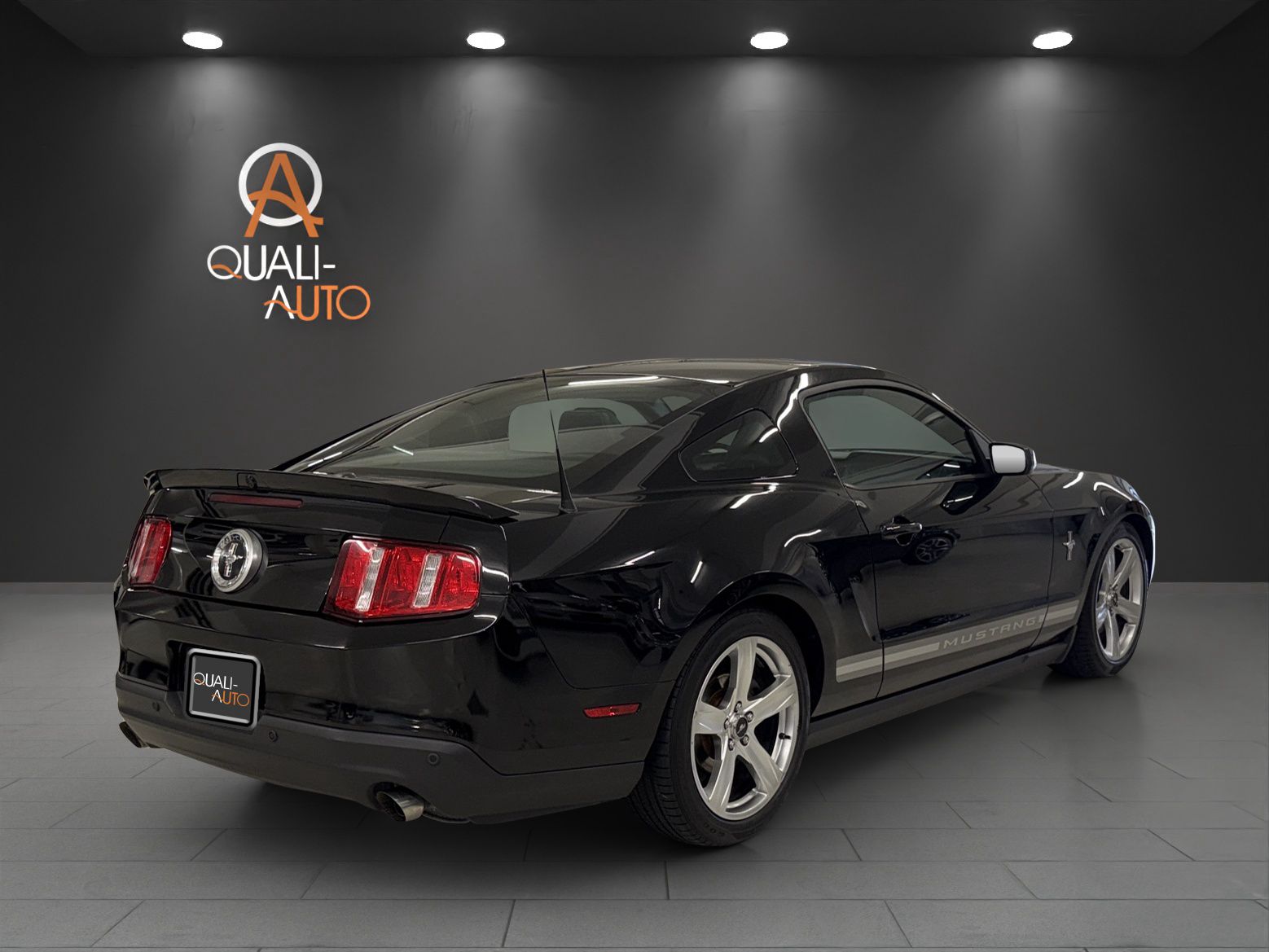 FORD Mustang 3.7 V6 Coupe-image-5