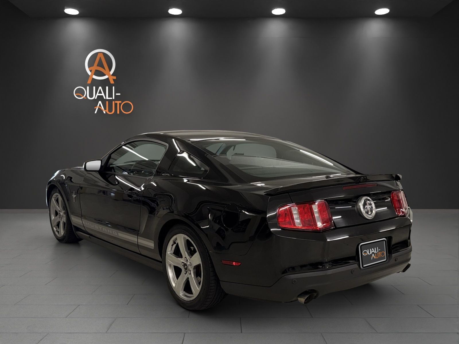 FORD Mustang 3.7 V6 Coupe-image-3