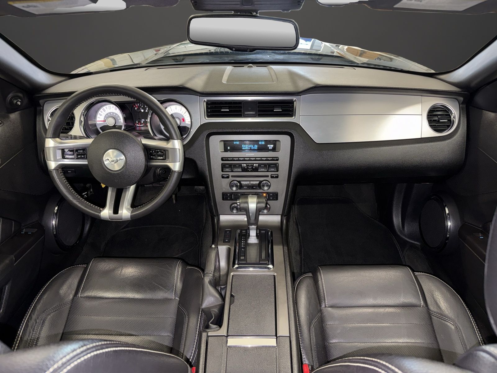 FORD Mustang 3.7 V6 Coupe-image-8