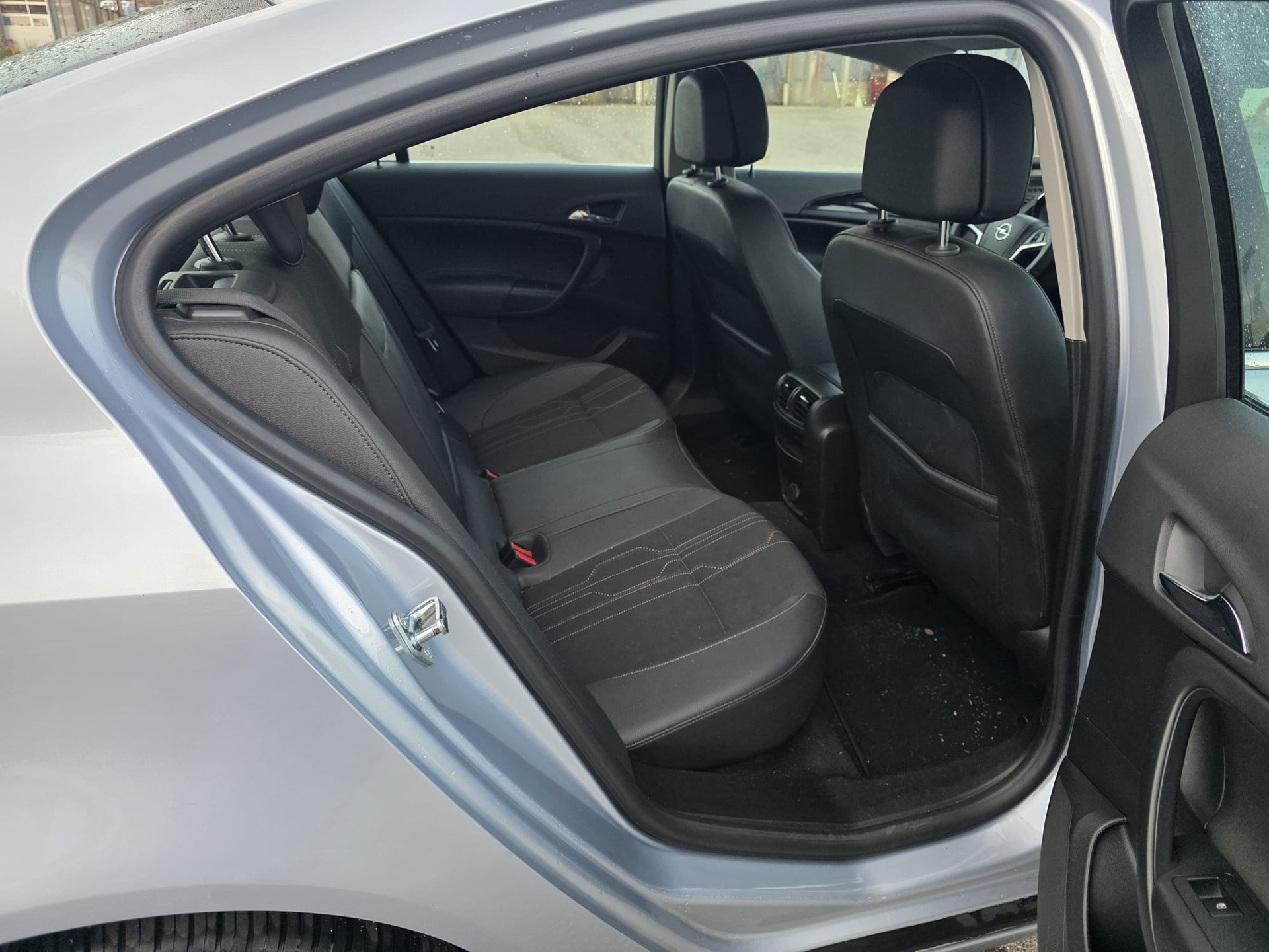 OPEL Insignia 2.0 CDTI Sport Edition-image-6