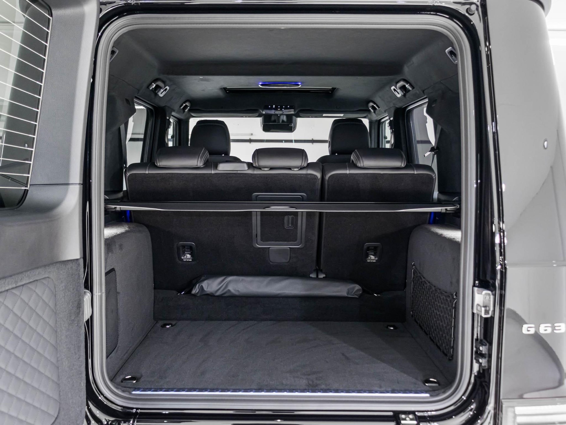 MERCEDES-BENZ G 63 AMG-image-13