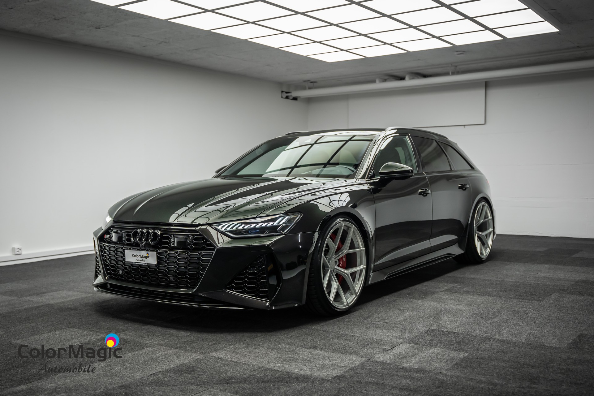 AUDI * RS6 AVANT * RS DYNAMIKPAKET * INDIVIDUALLACKIERUNG * 22 ZOLL * LEASING AB 754.- *-image-0