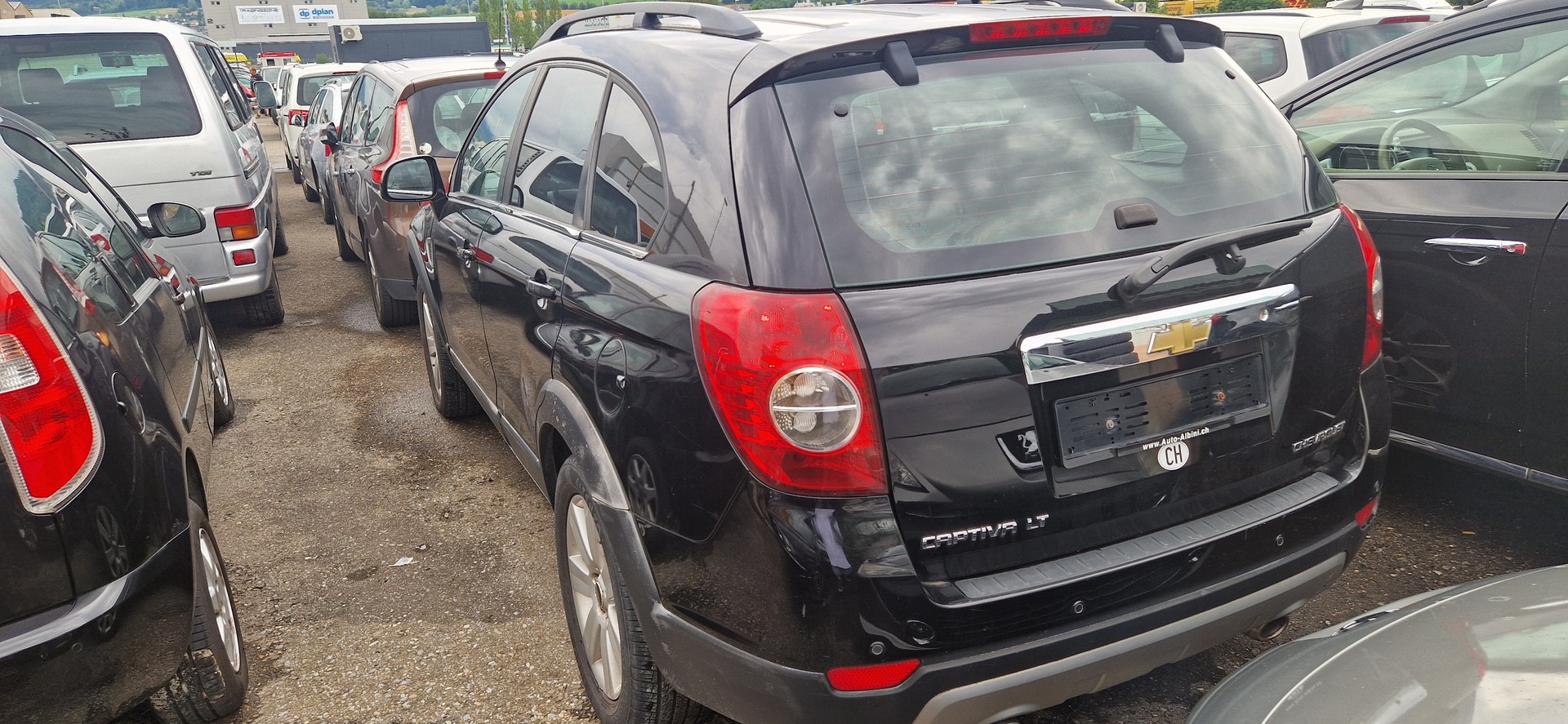 CHEVROLET Captiva 2.0 VCDi LS 4WD-image-3