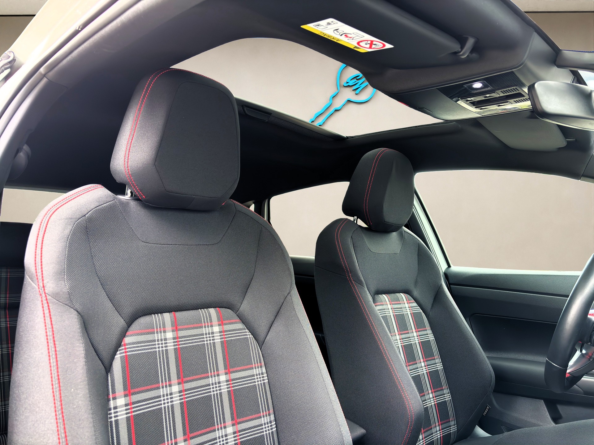 VW Polo 2.0 TSI ❗ GTI ❗ DSG ✅CH-Fahrzeug & 8-fach bereift✅-image-11
