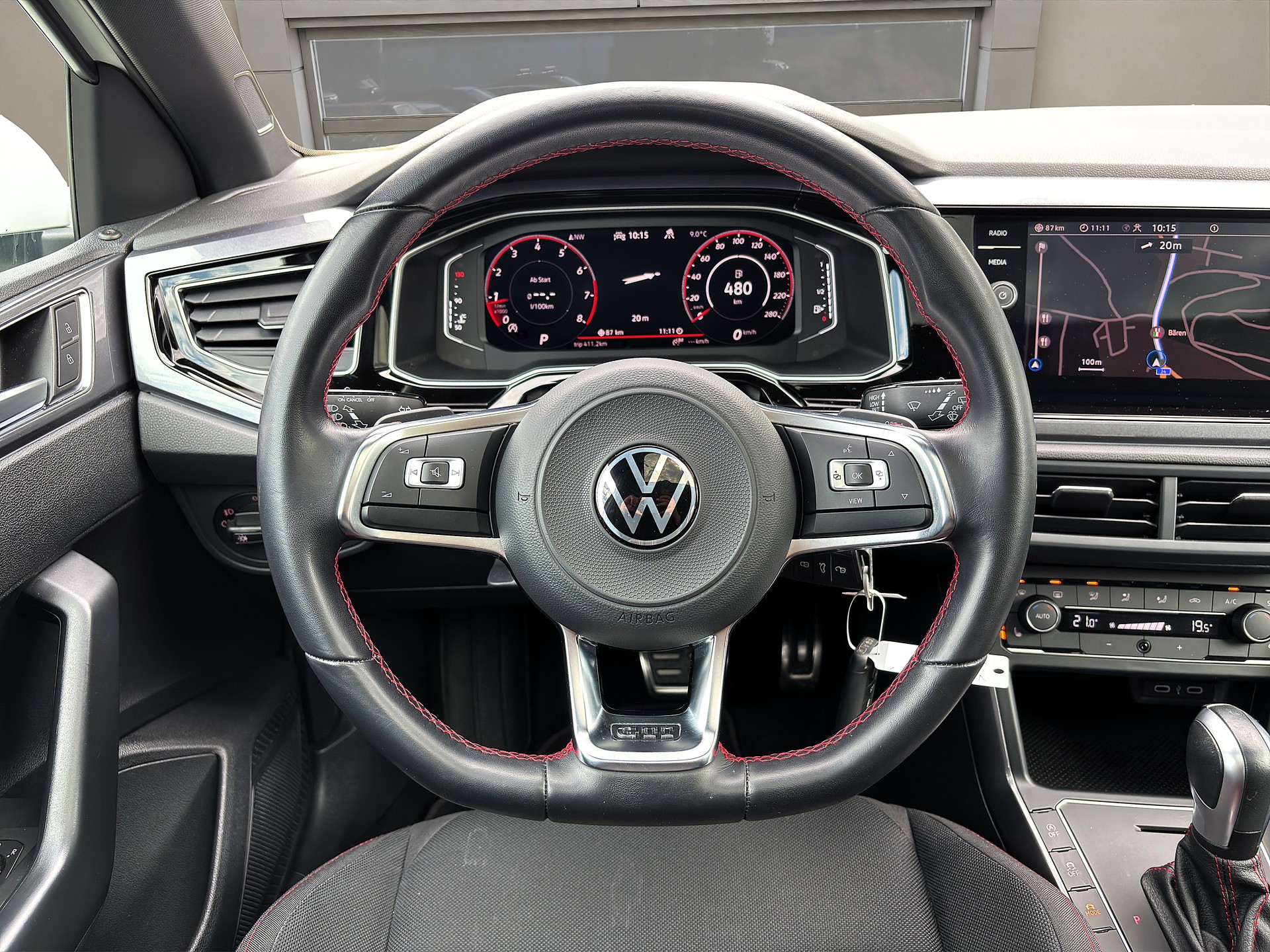 VW Polo 2.0 TSI ❗ GTI ❗ DSG ✅CH-Fahrzeug & 8-fach bereift✅-image-13