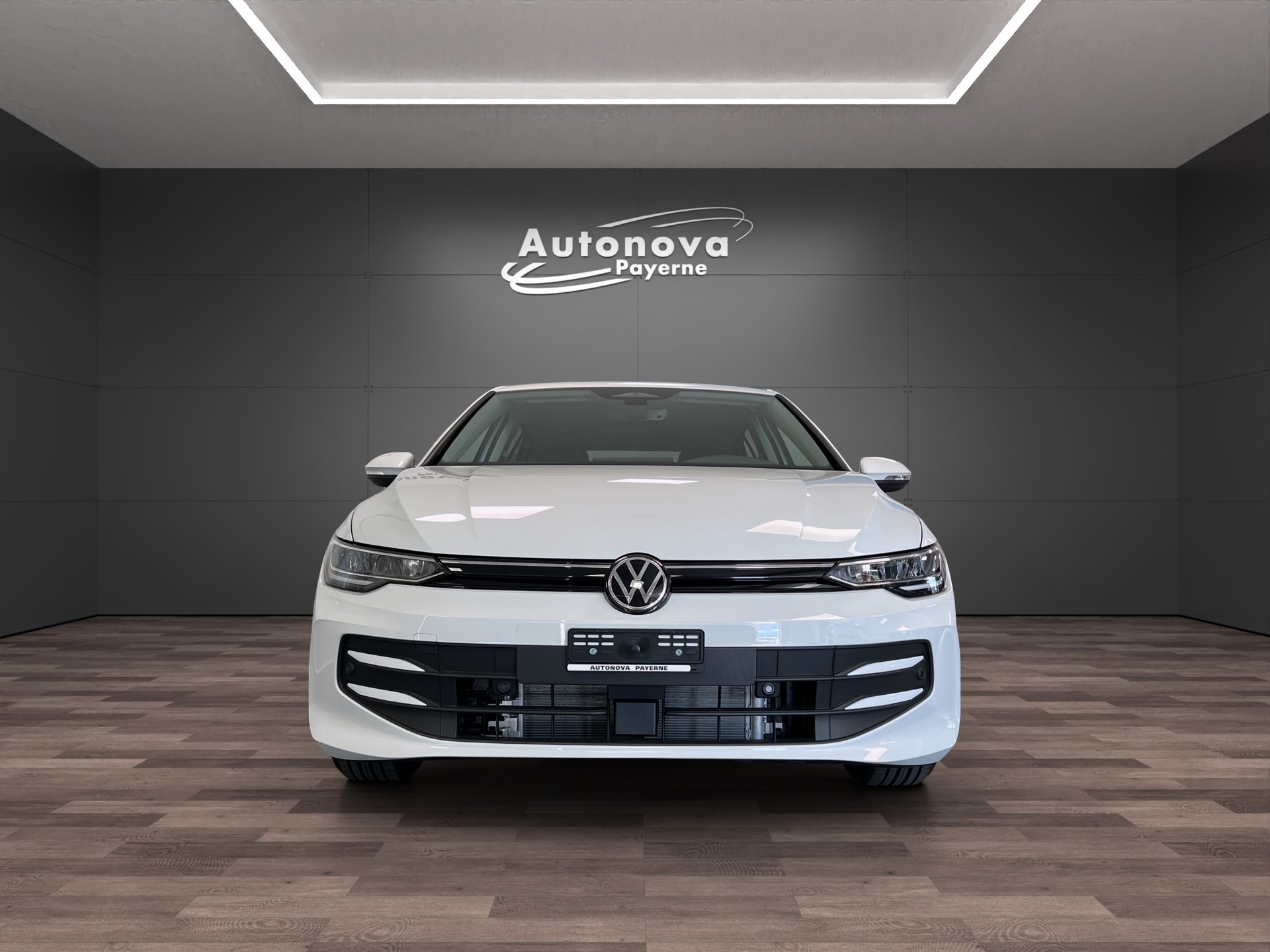VW Golf 1.5 e TSI mHEV Life DSG-image-1