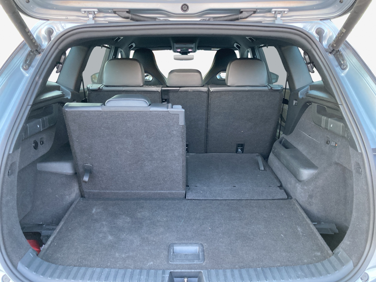 VW Tayron 2.0 TSI R-Line DSG 4Motion-image-12