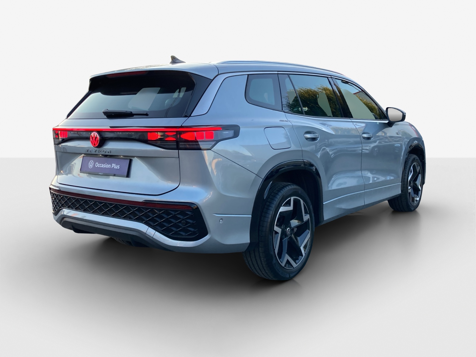 VW Tayron 2.0 TSI R-Line DSG 4Motion-image-4