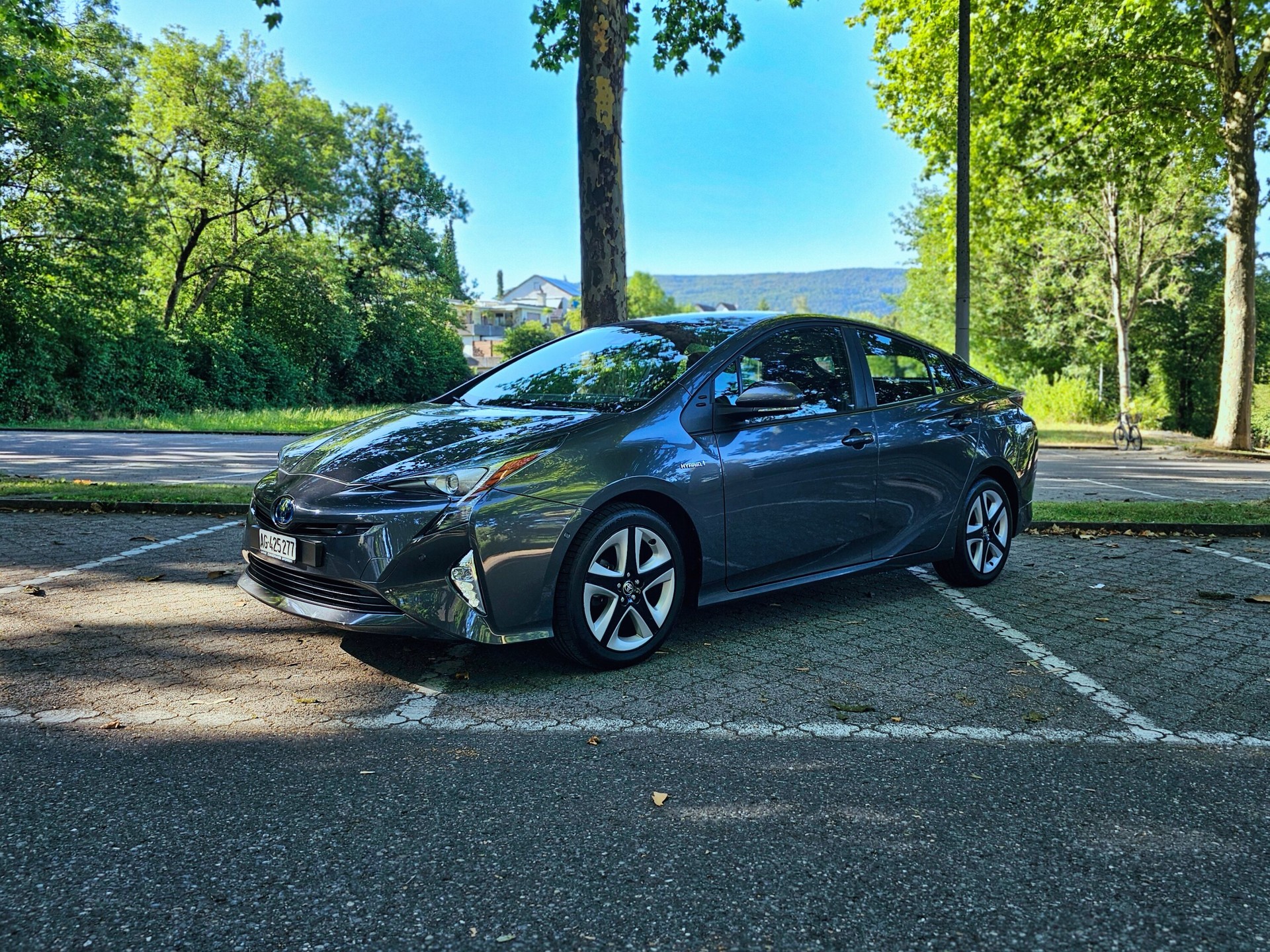 TOYOTA Prius 1.8 VVT-i HSD Sol Premium-image-0