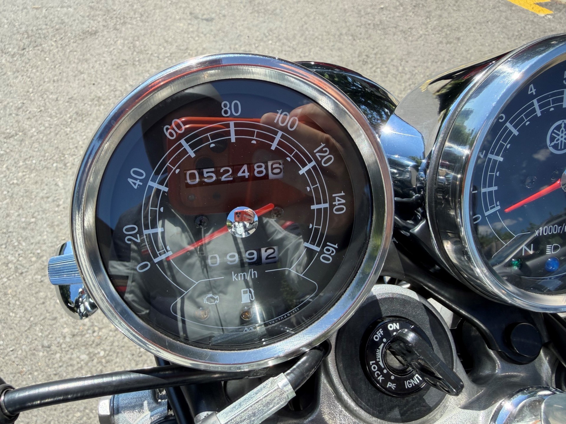YAMAHA SR 400-image-7