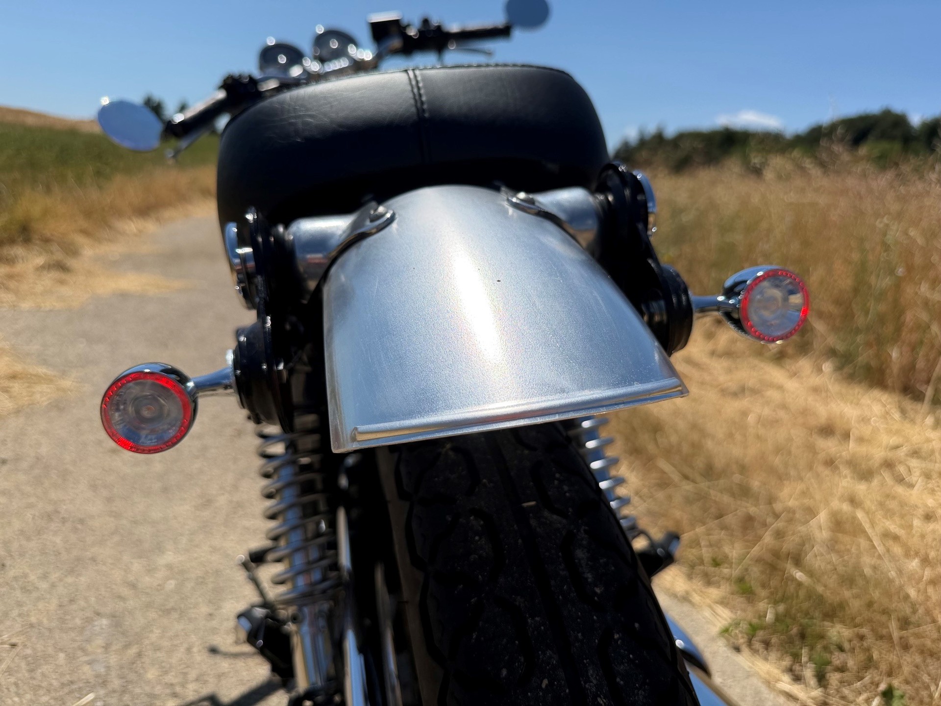 YAMAHA SR 400-image-3