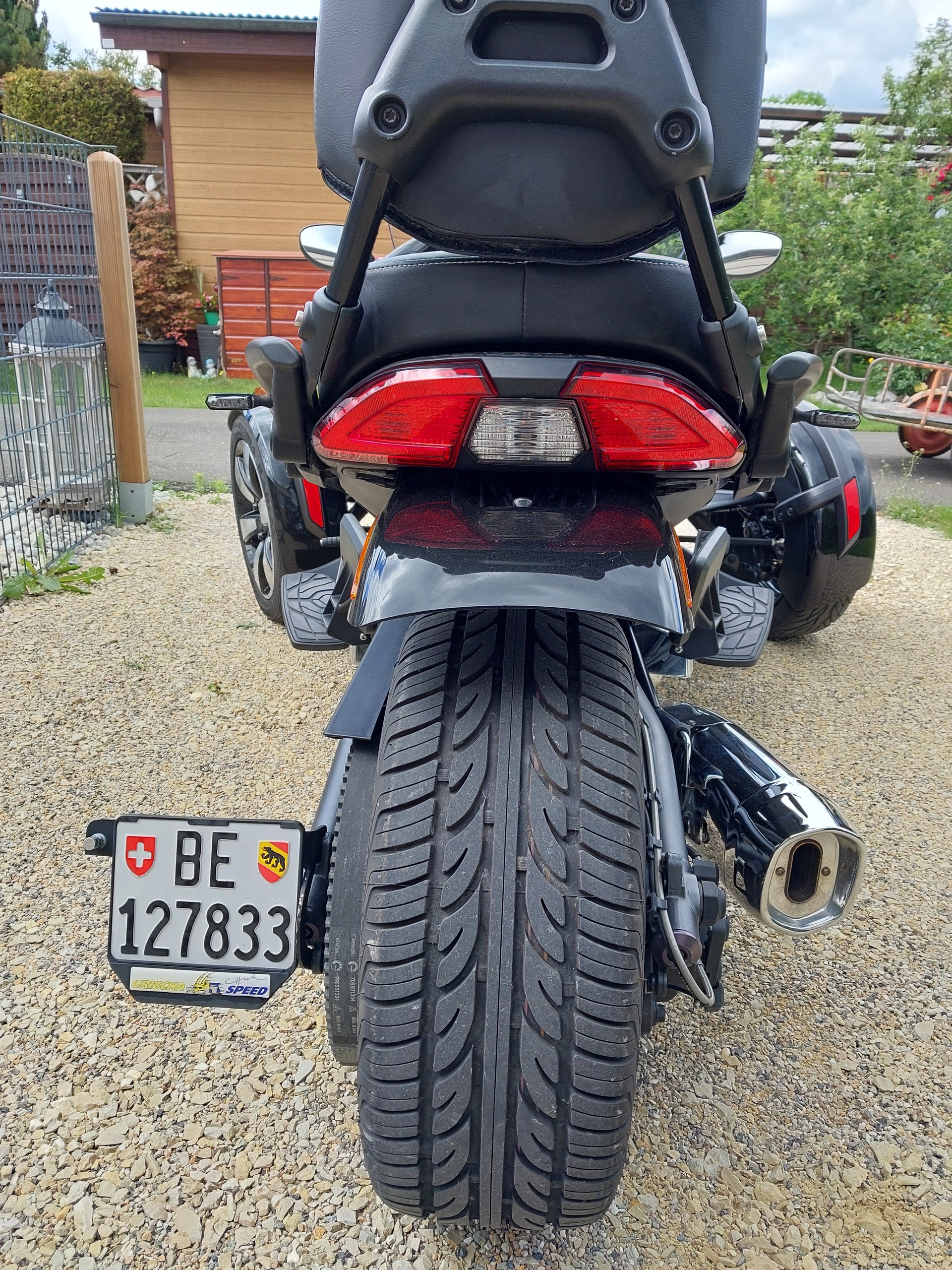 CAN-AM Spyder F3-S SM6-image-4