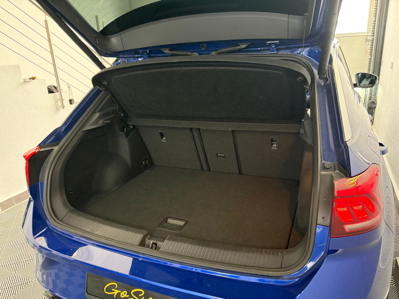 VW T-Roc 2.0 TSI R DSG 4Motion-image-24