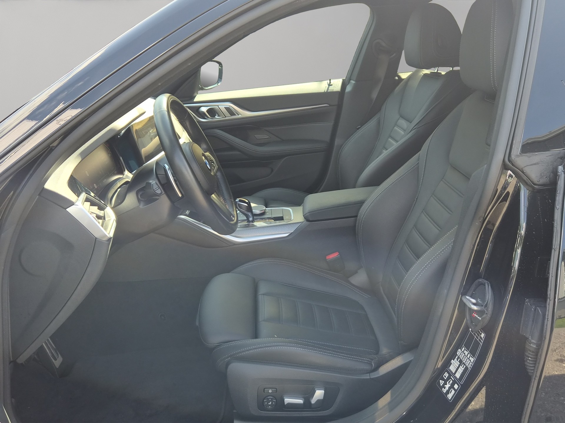 BMW 420d xDrive 48V Gran Coupé M Sport Steptronic-image-10