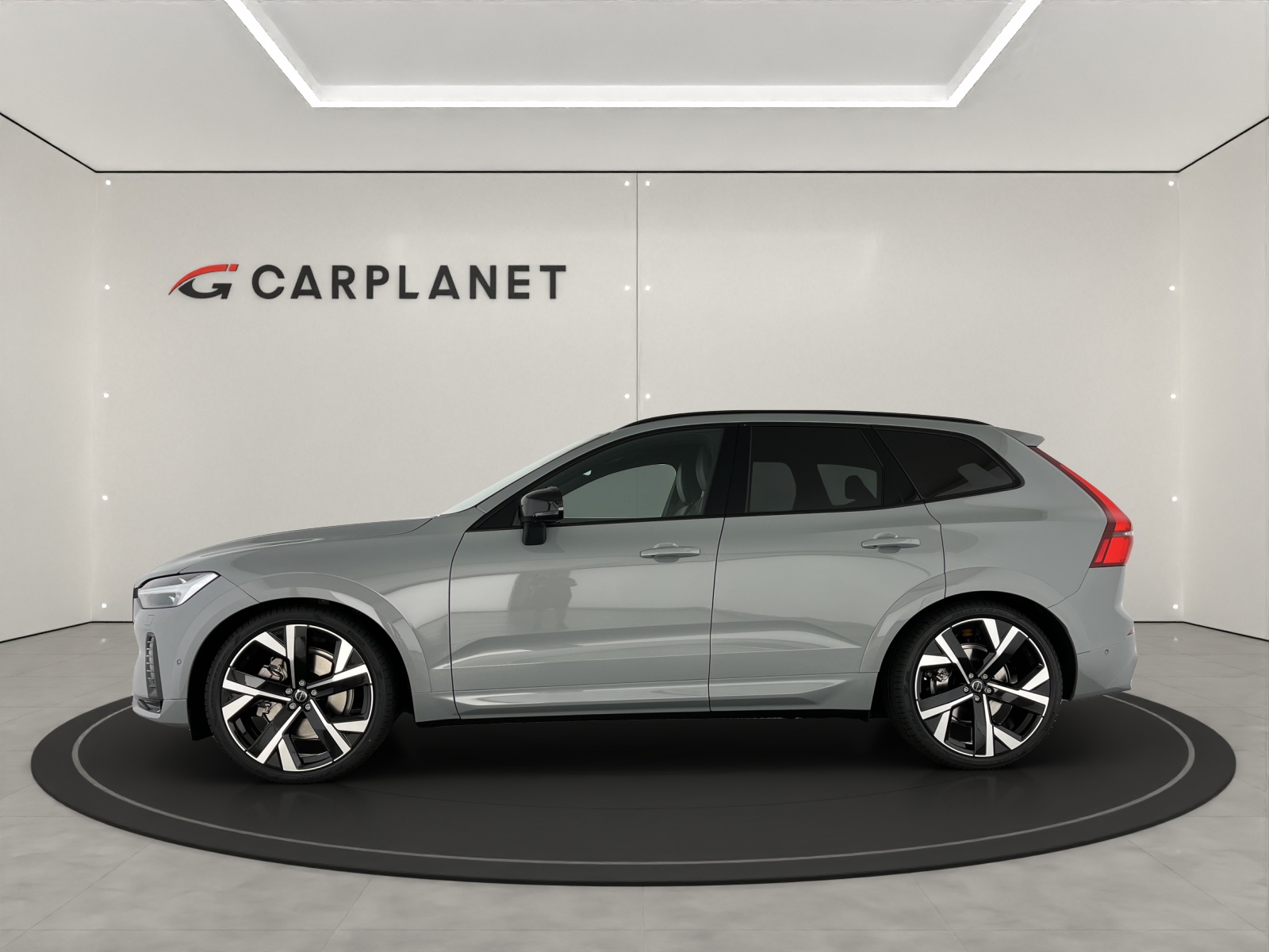 VOLVO XC60 2.0 B5 MH Black Edition AWD-showroom-element-2