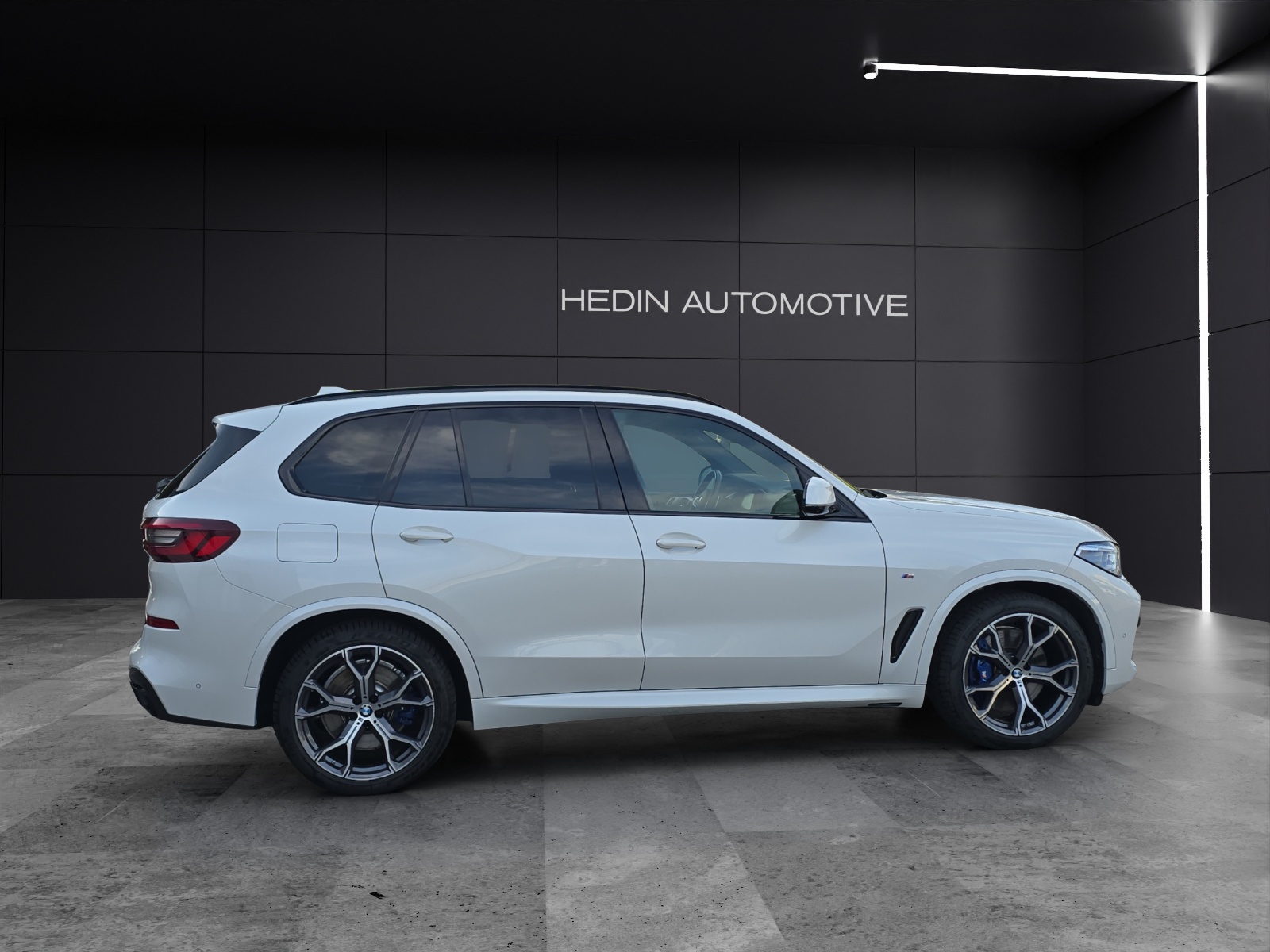 BMW X5 45e xDrive SAG-image-9
