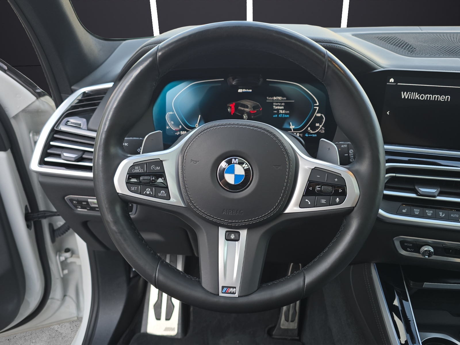 BMW X5 45e xDrive SAG-image-14