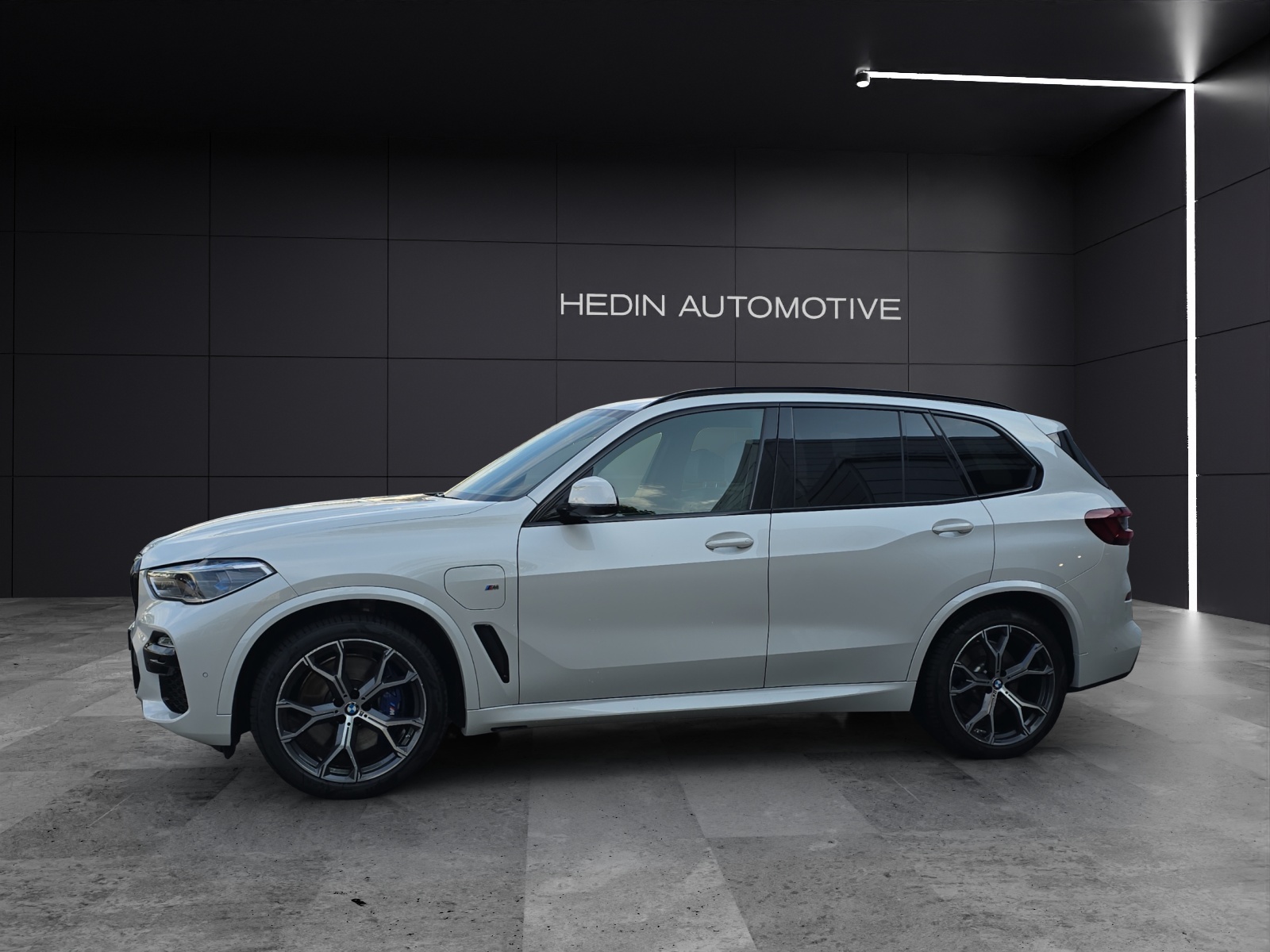 BMW X5 45e xDrive SAG-image-3