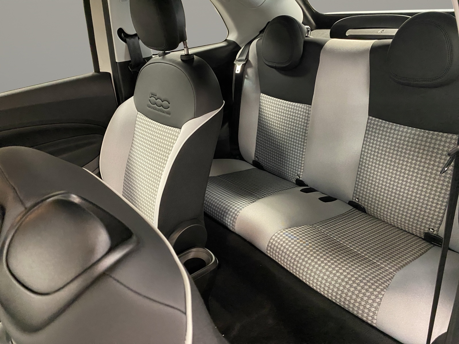 FIAT 500 Cabrio 1.0 Hybrid Icon Dol-image-13