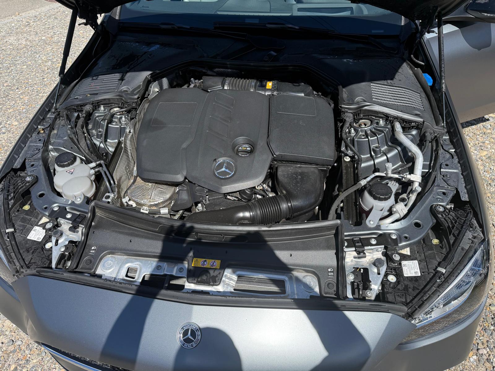 MERCEDES-BENZ C 220 d AMG Line 4matic-image-5