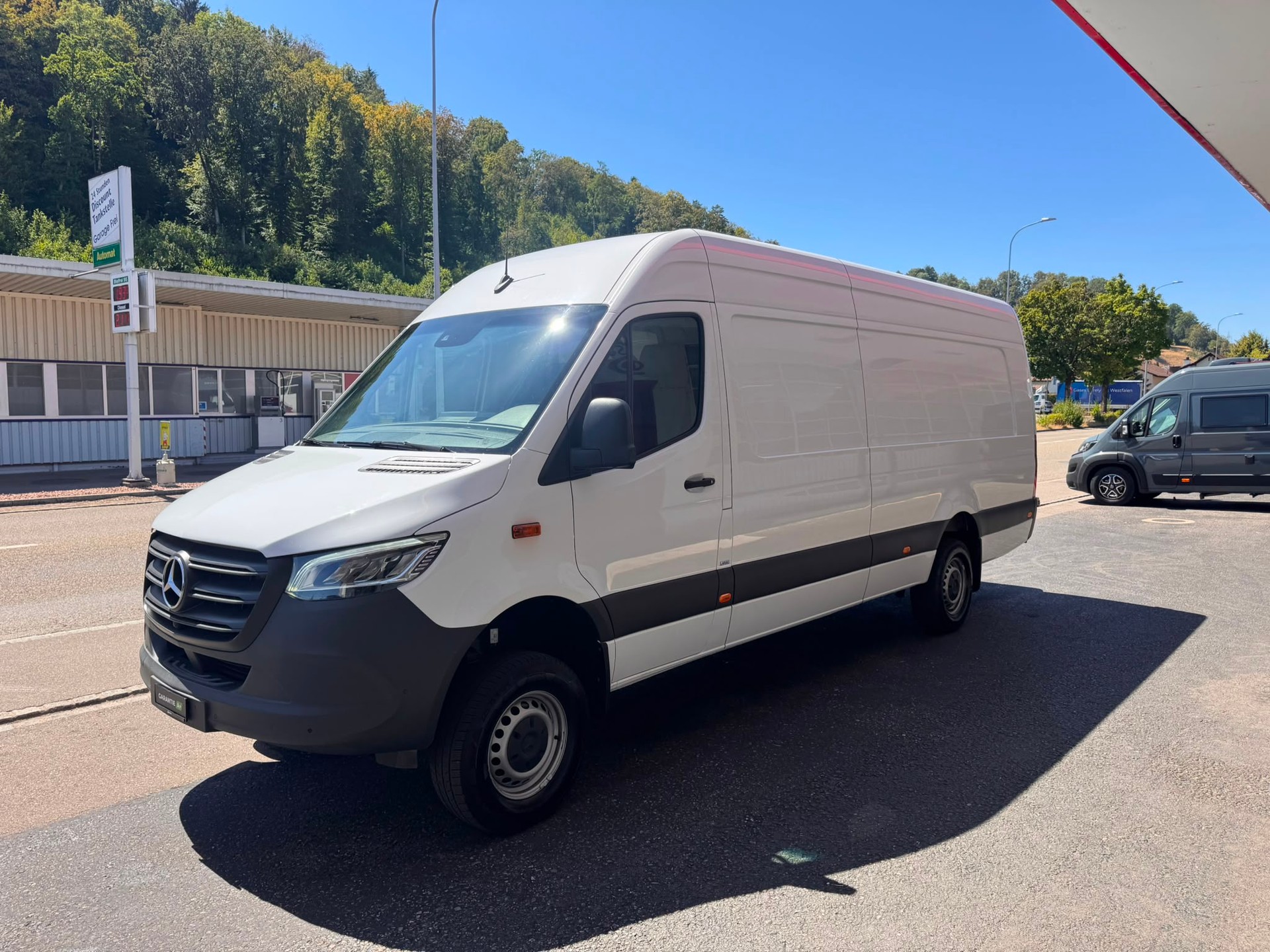 MERCEDES-BENZ Sprinter 319 CDI Extralang 9G-TRONIC 4-Matic-image-2