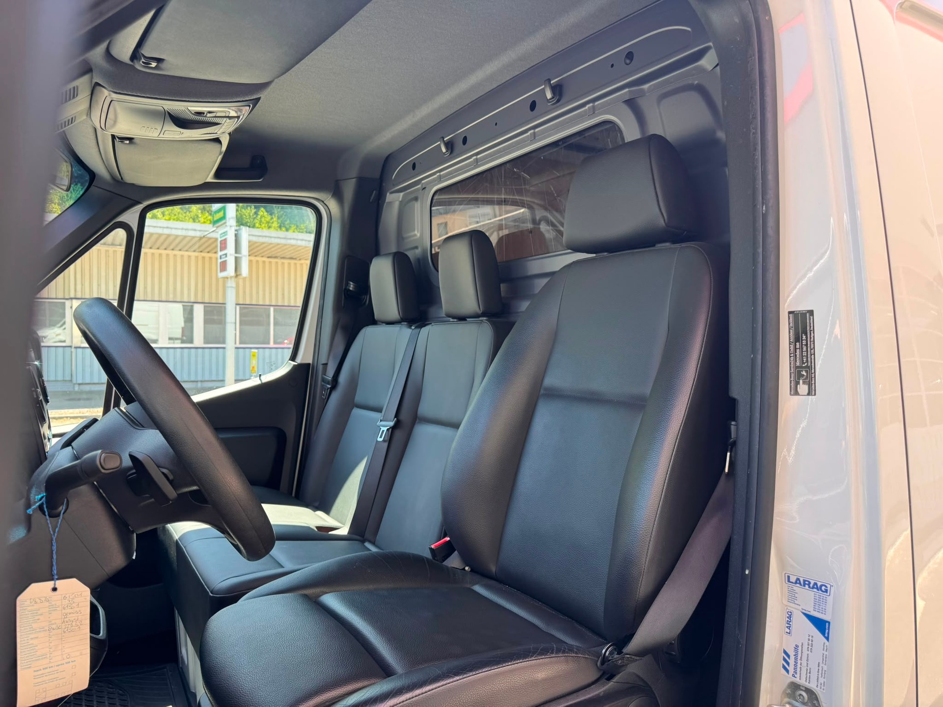 MERCEDES-BENZ Sprinter 319 CDI Extralang 9G-TRONIC 4-Matic-image-6