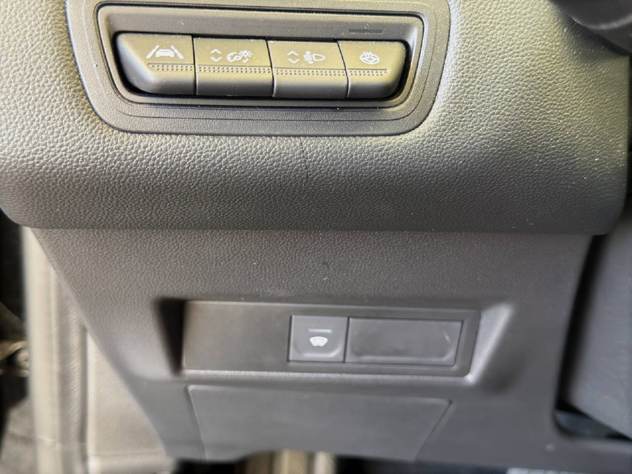 RENAULT Captur 1.3 TCe 140 techno EDC-Automat-image-15