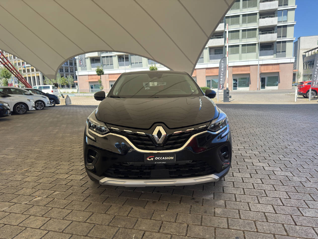 RENAULT Captur 1.3 TCe 140 techno EDC-Automat-image-17
