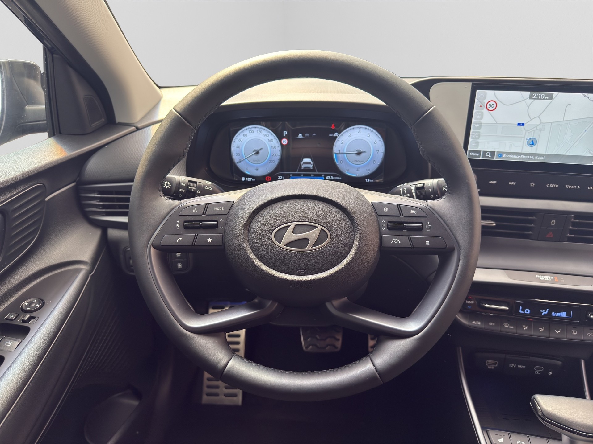 HYUNDAI Bayon 1.0 T-GDi Amplia DCT-image-12