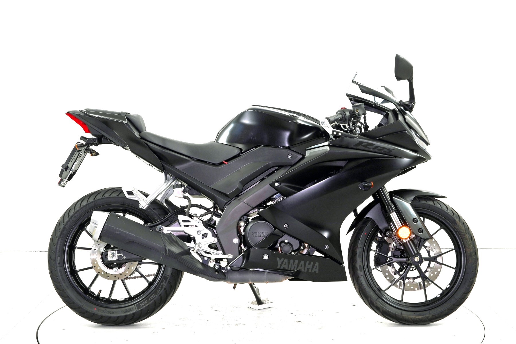 YAMAHA YZF-R125 ABS-showroom-element-3