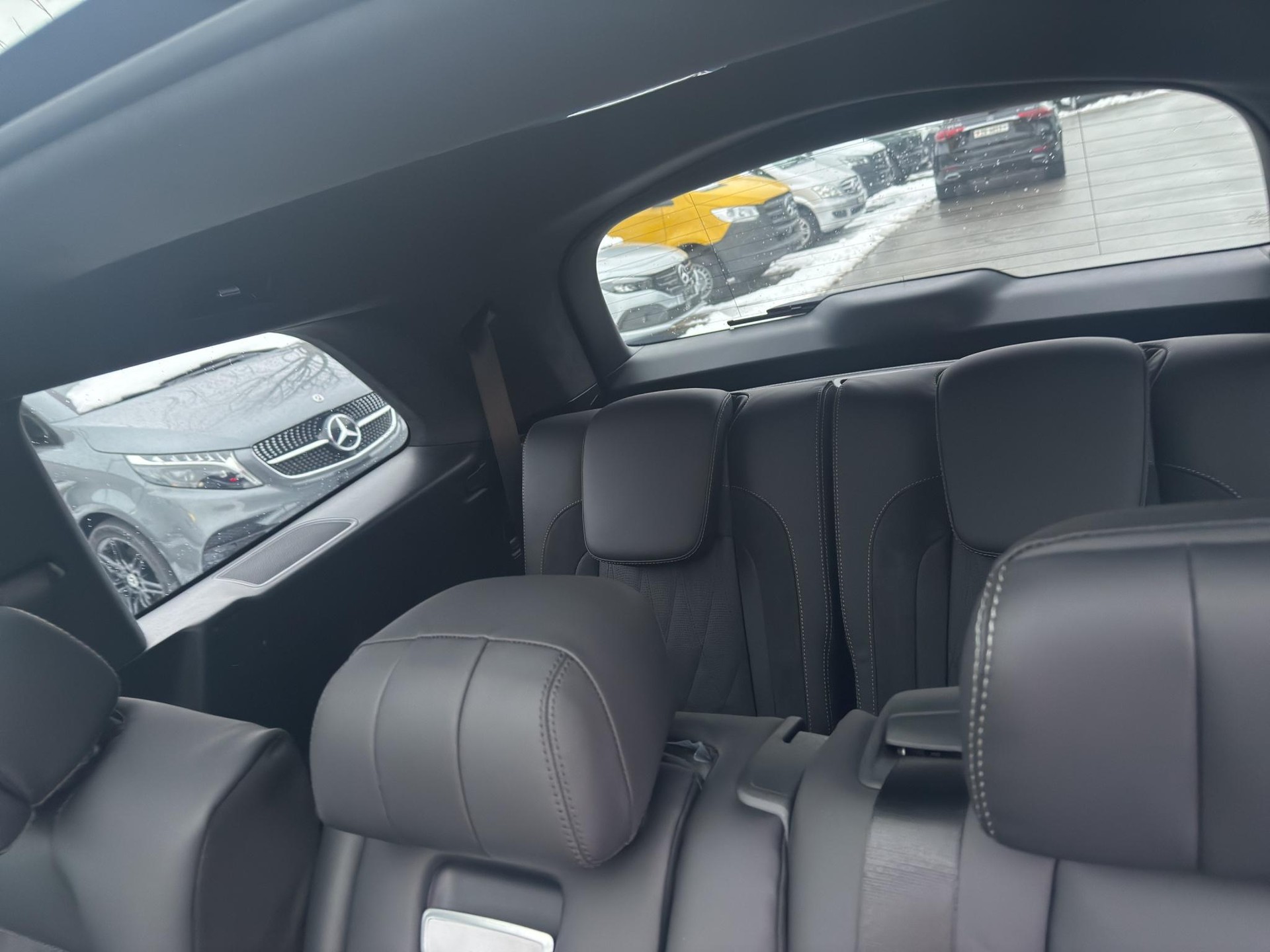 MERCEDES-BENZ GLS 63 AMG 4matic+-image-14