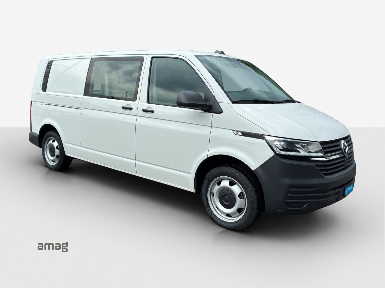 VW T6.1 2.0 TDI 4Motion DSG-image-2