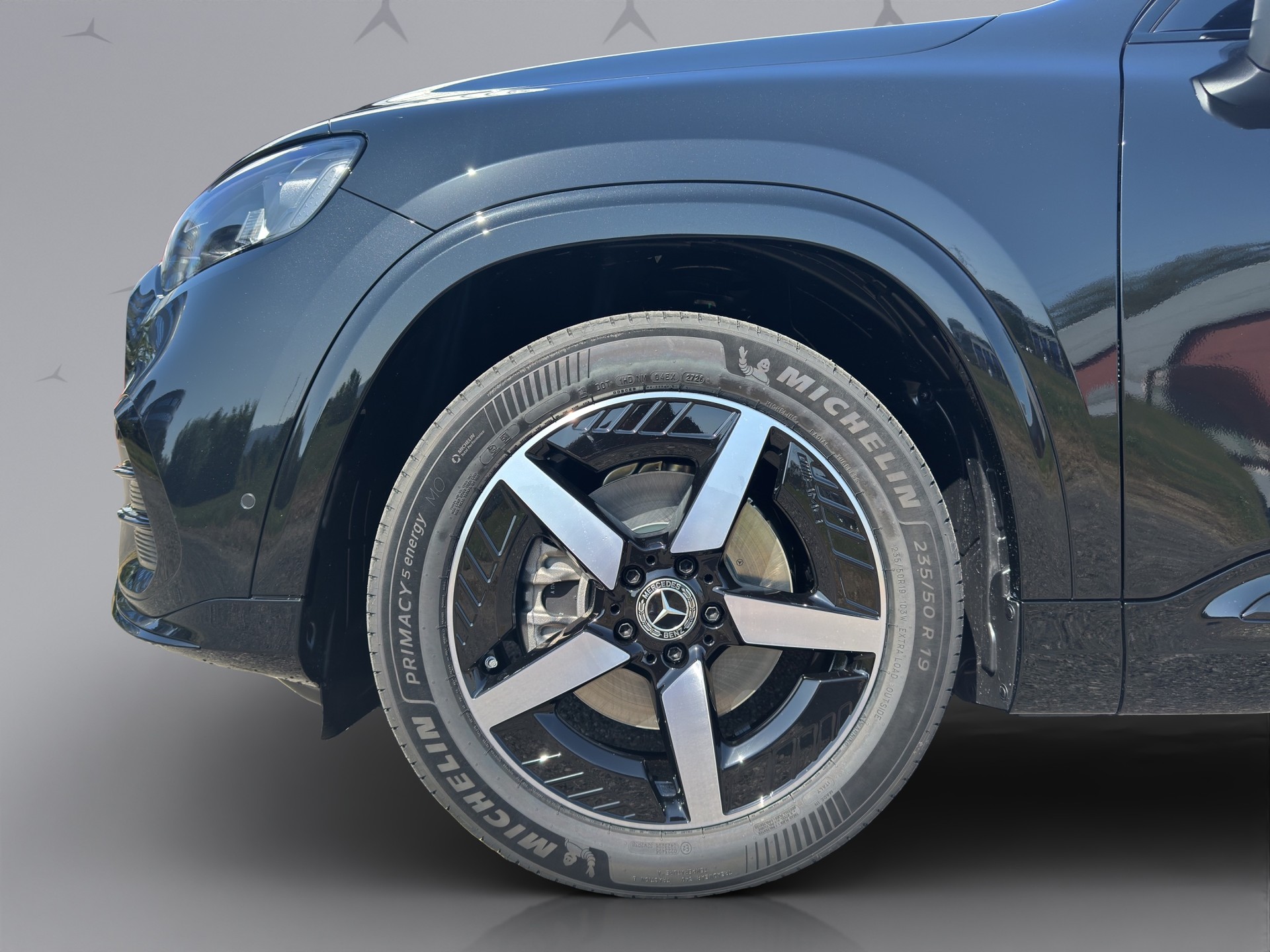 MERCEDES-BENZ GLB 220 4matic-image-2